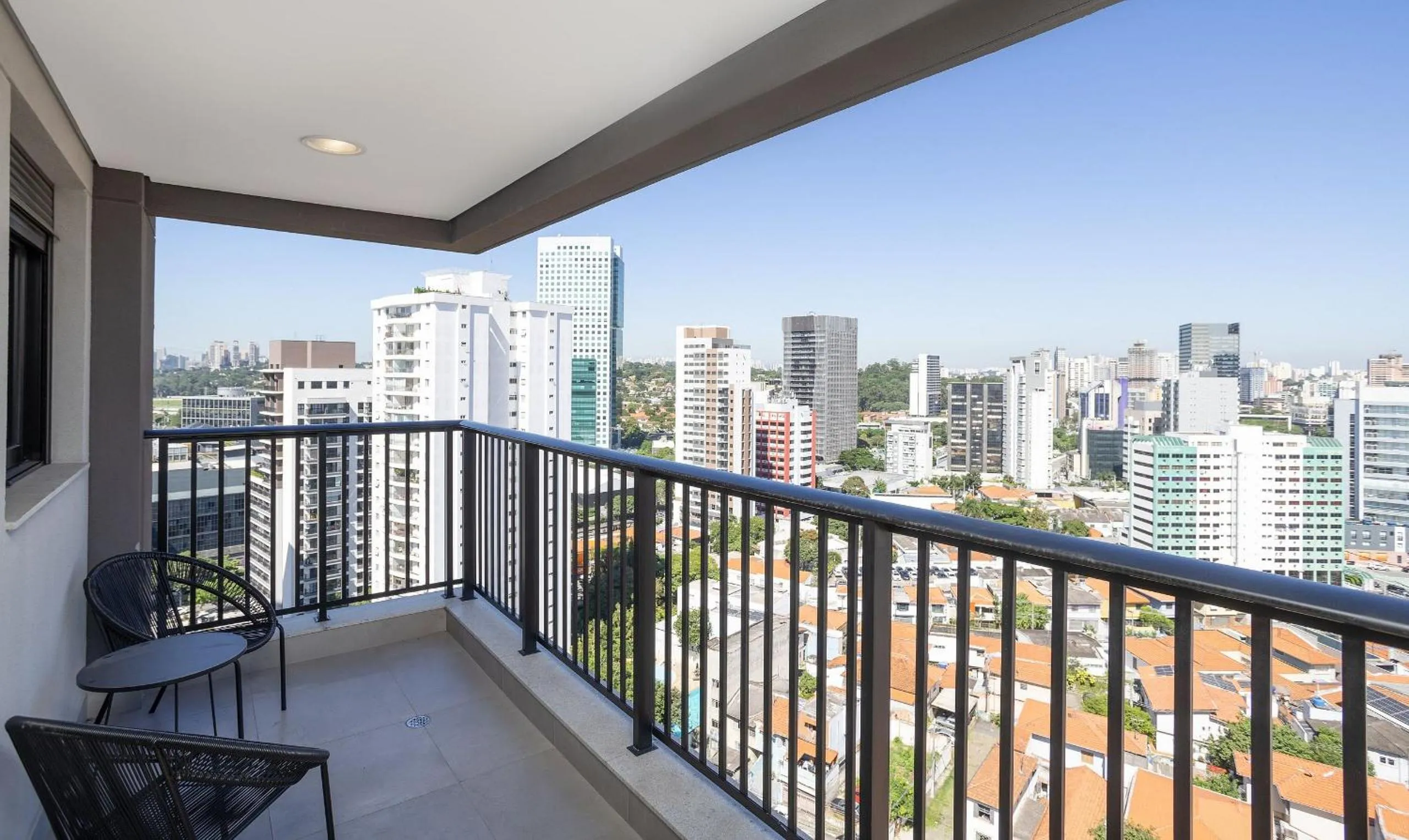 Balcony/Terrace in Expand Pinheiros