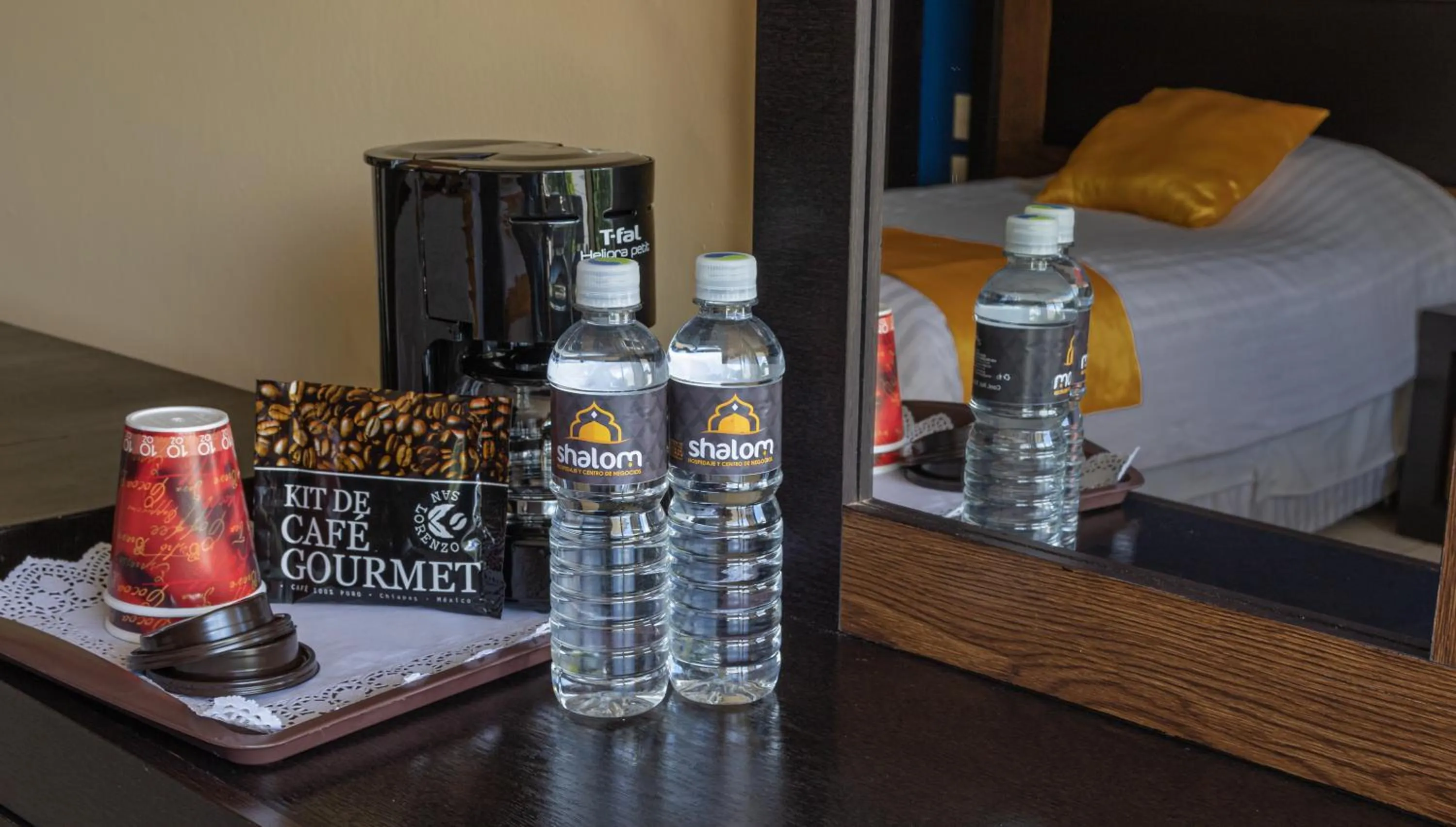 Coffee/tea facilities in Casa Shalom Puebla