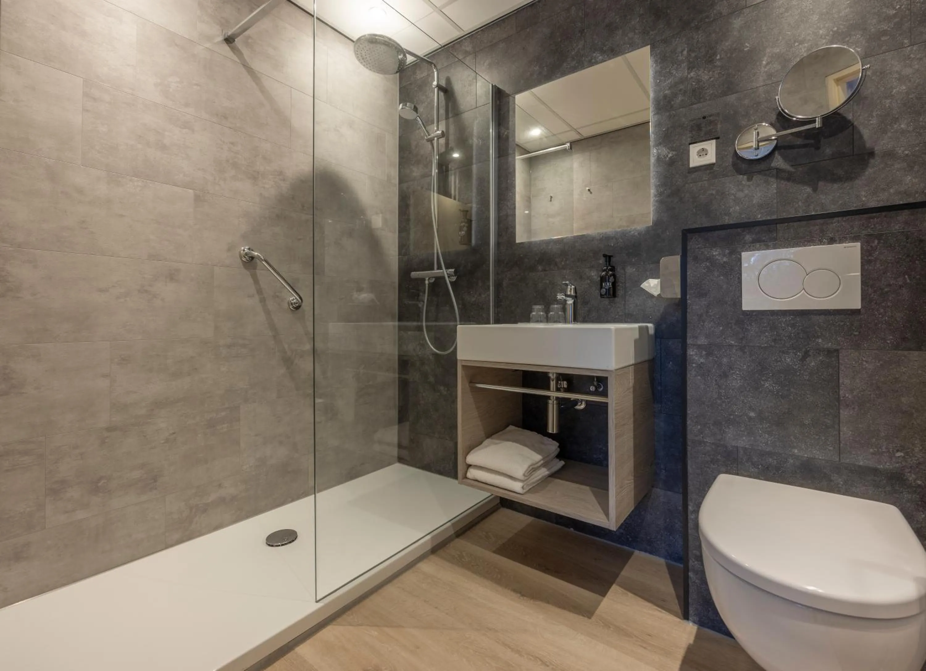 Bathroom in Fletcher Parkhotel Val Monte