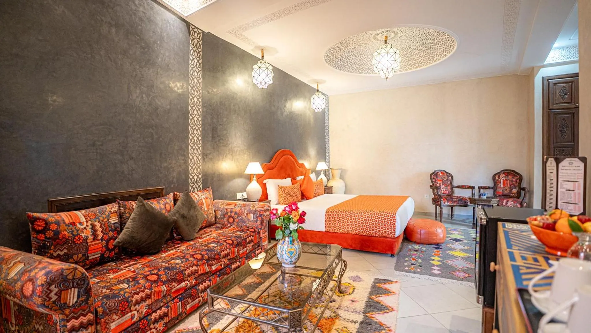 Living room, Bed in Riad Mandana & Spa