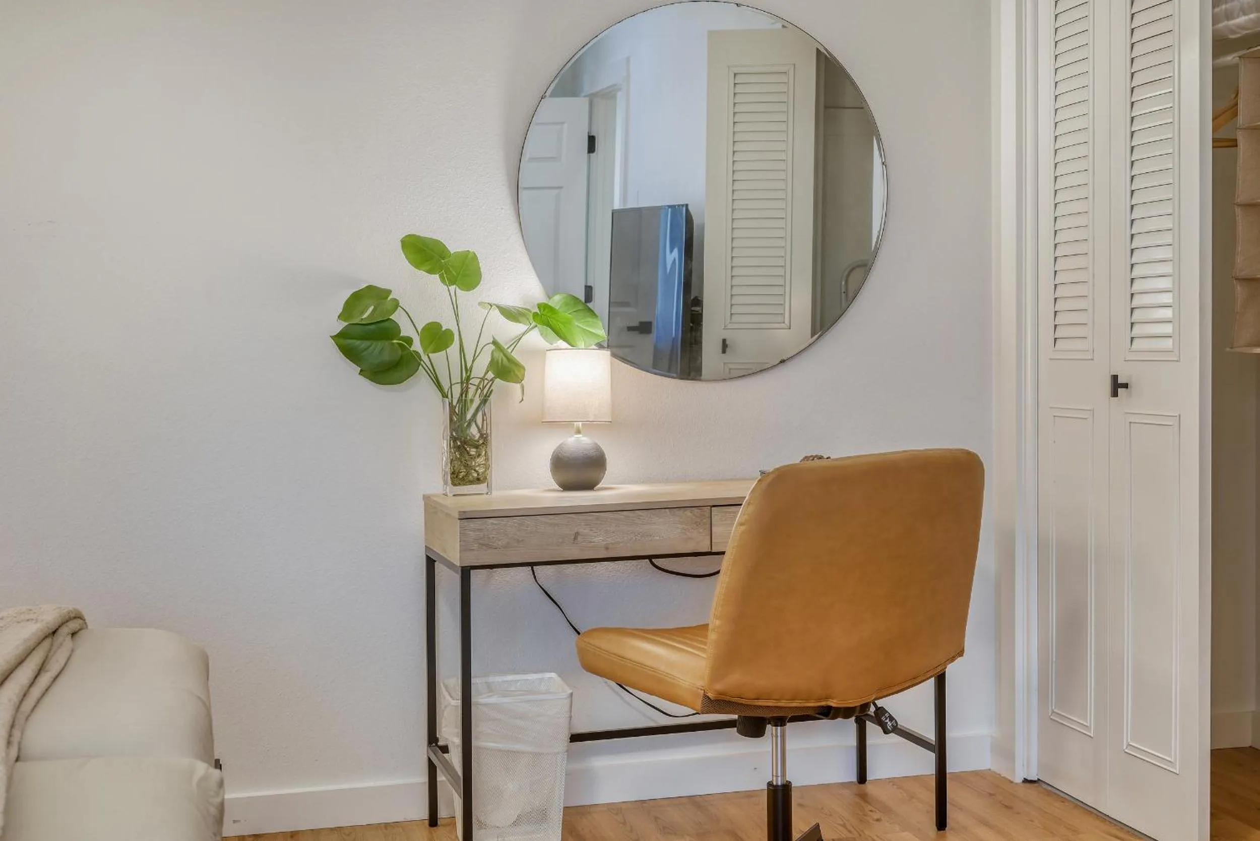 Bedroom in Zen Haus Serene Retreat, prime location with views