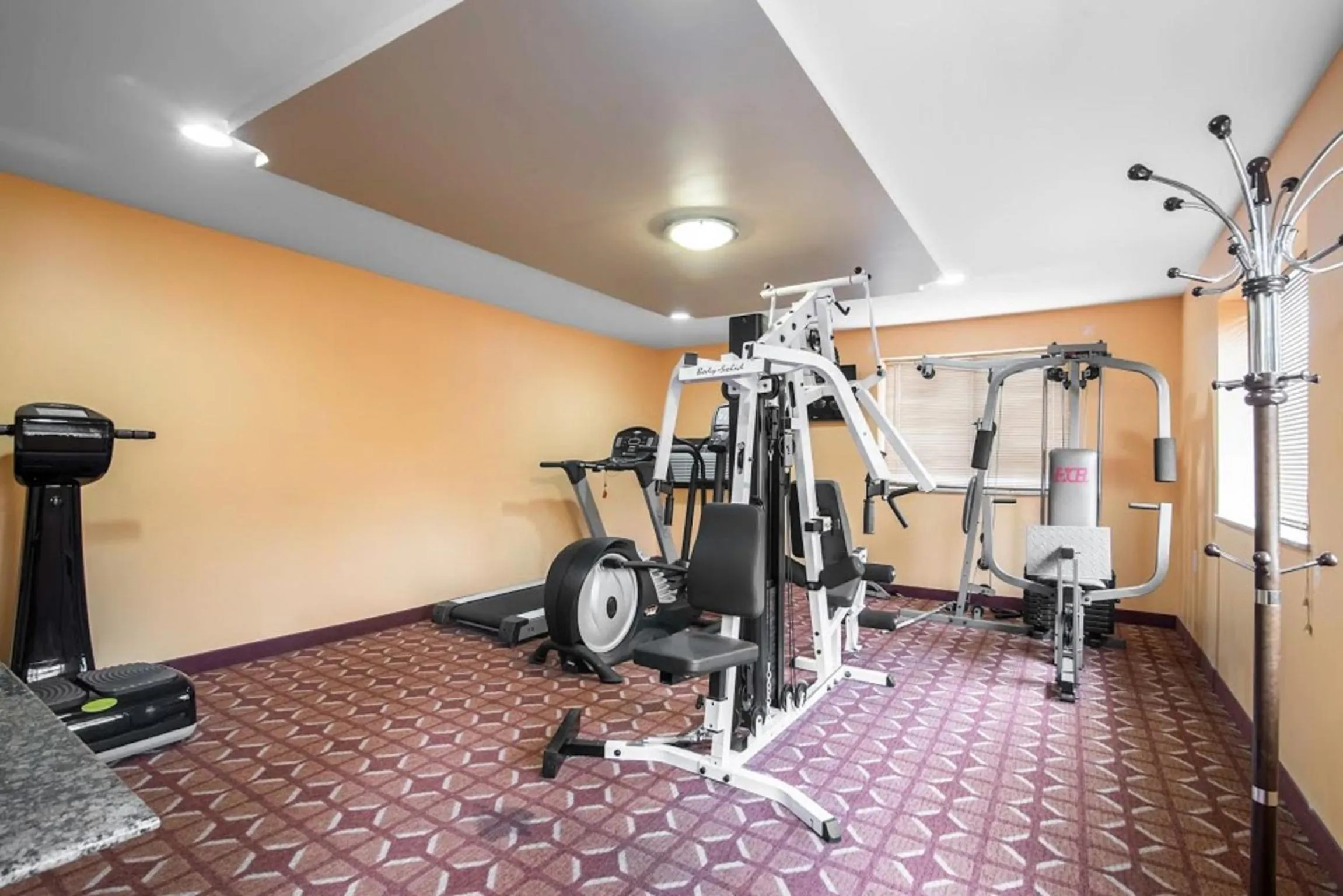 Fitness centre/facilities in Rodeway Inn Towanda