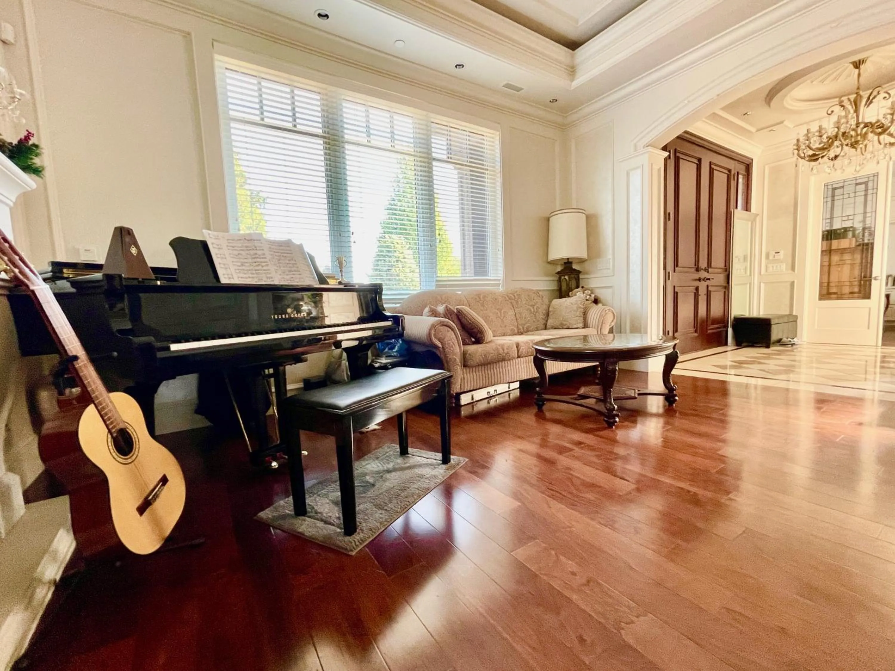 Living room in Vancouver Luxury guesthouse