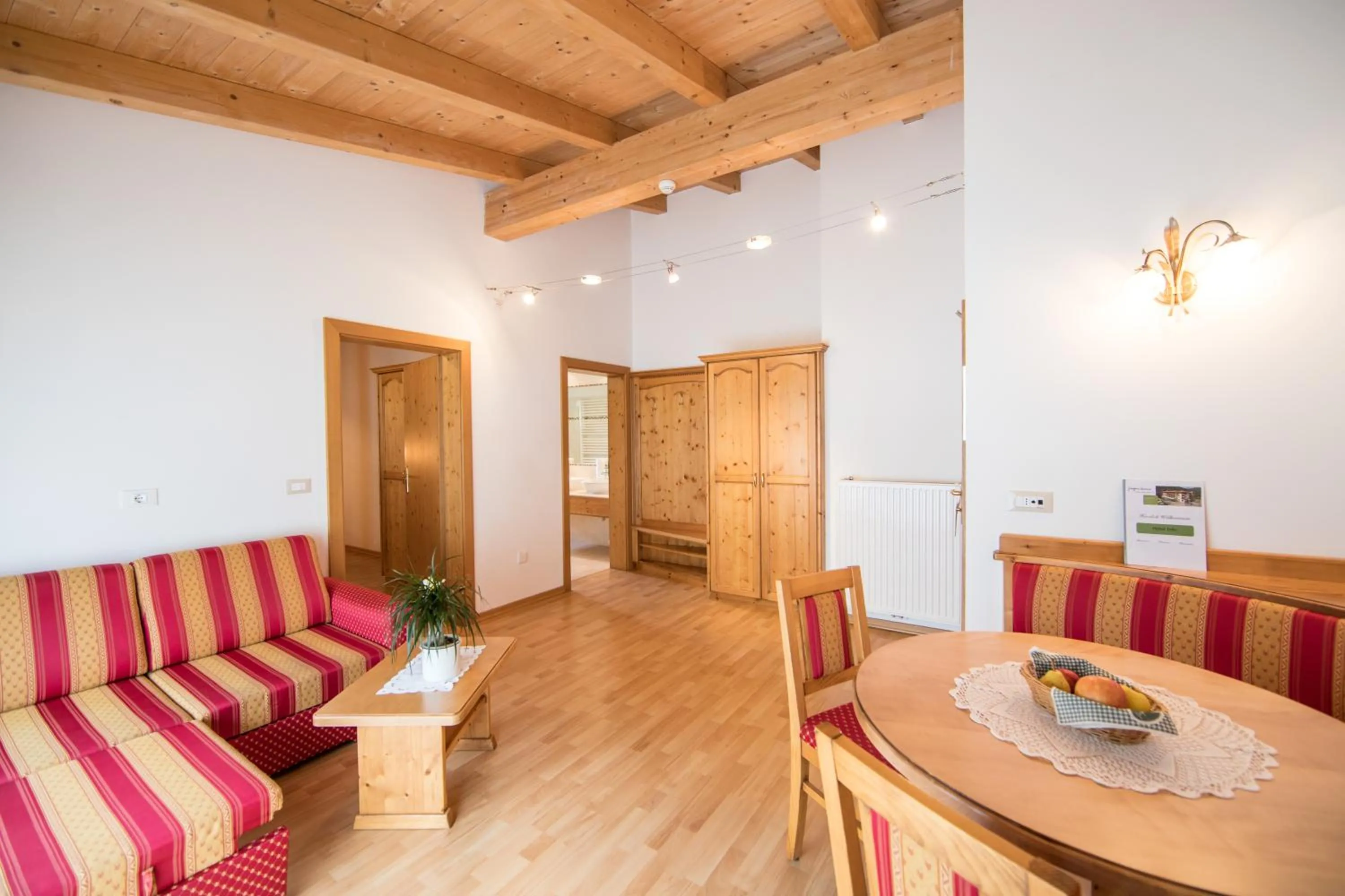 Photo of the whole room in Hotel Jager Hans