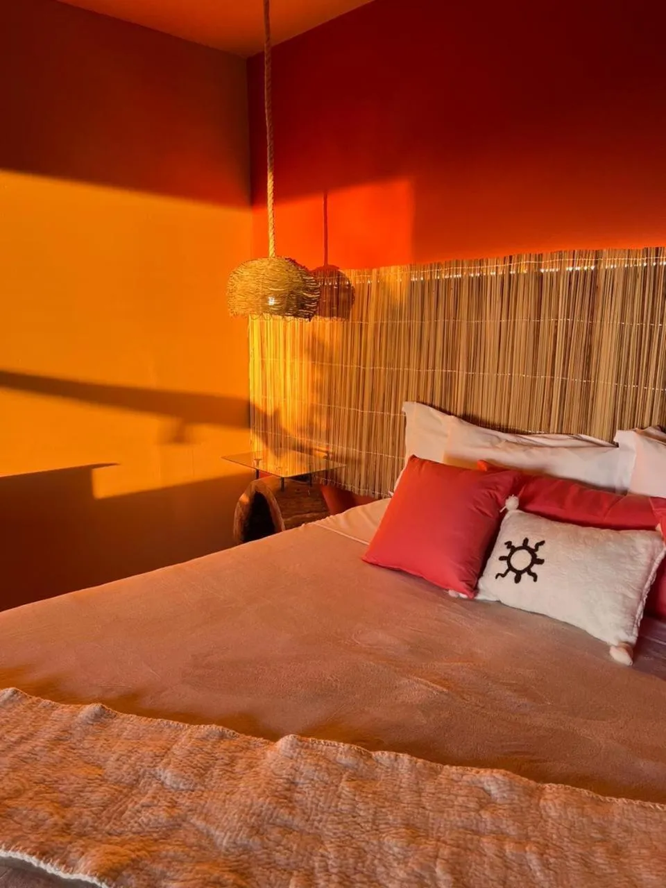 Decorative detail, Bed in Tenondé Park Hotel