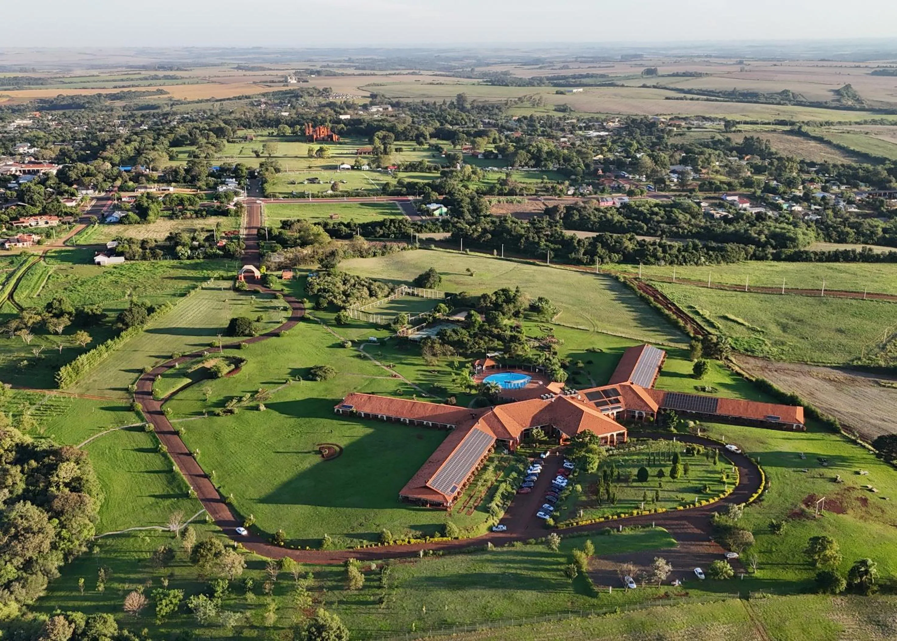 Property building in Tenondé Park Hotel