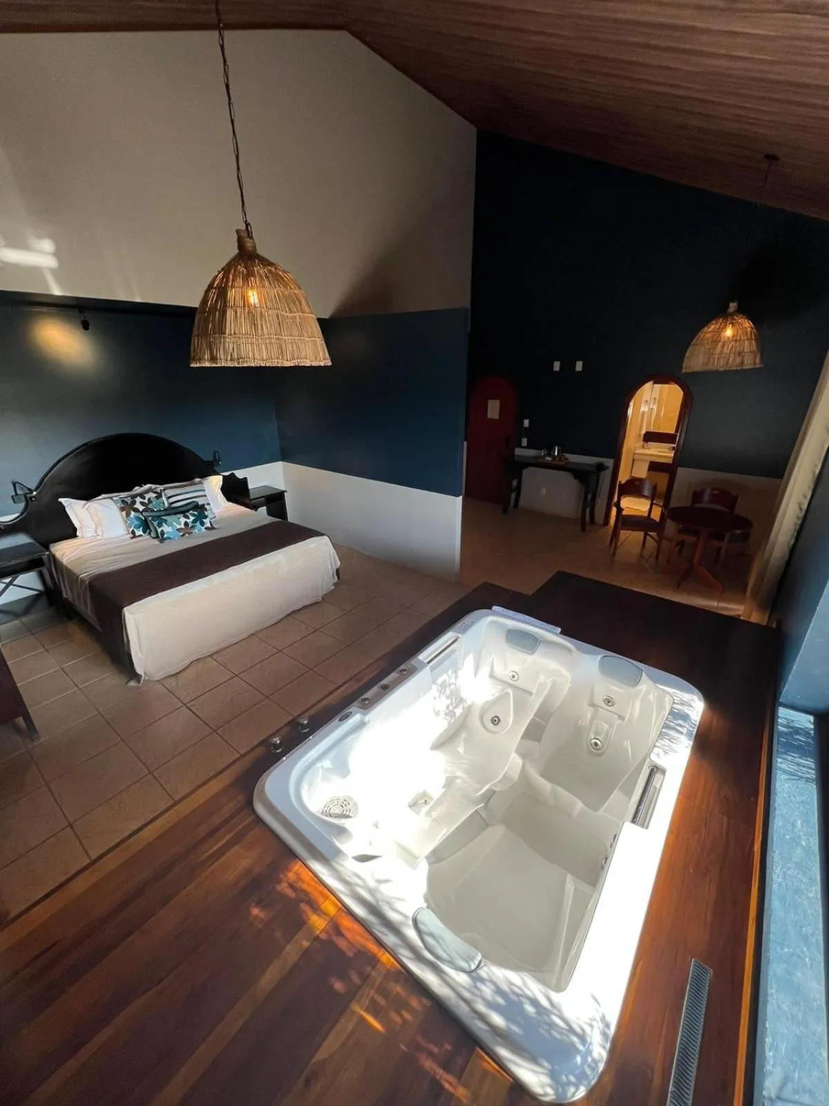 Bedroom in Tenondé Park Hotel