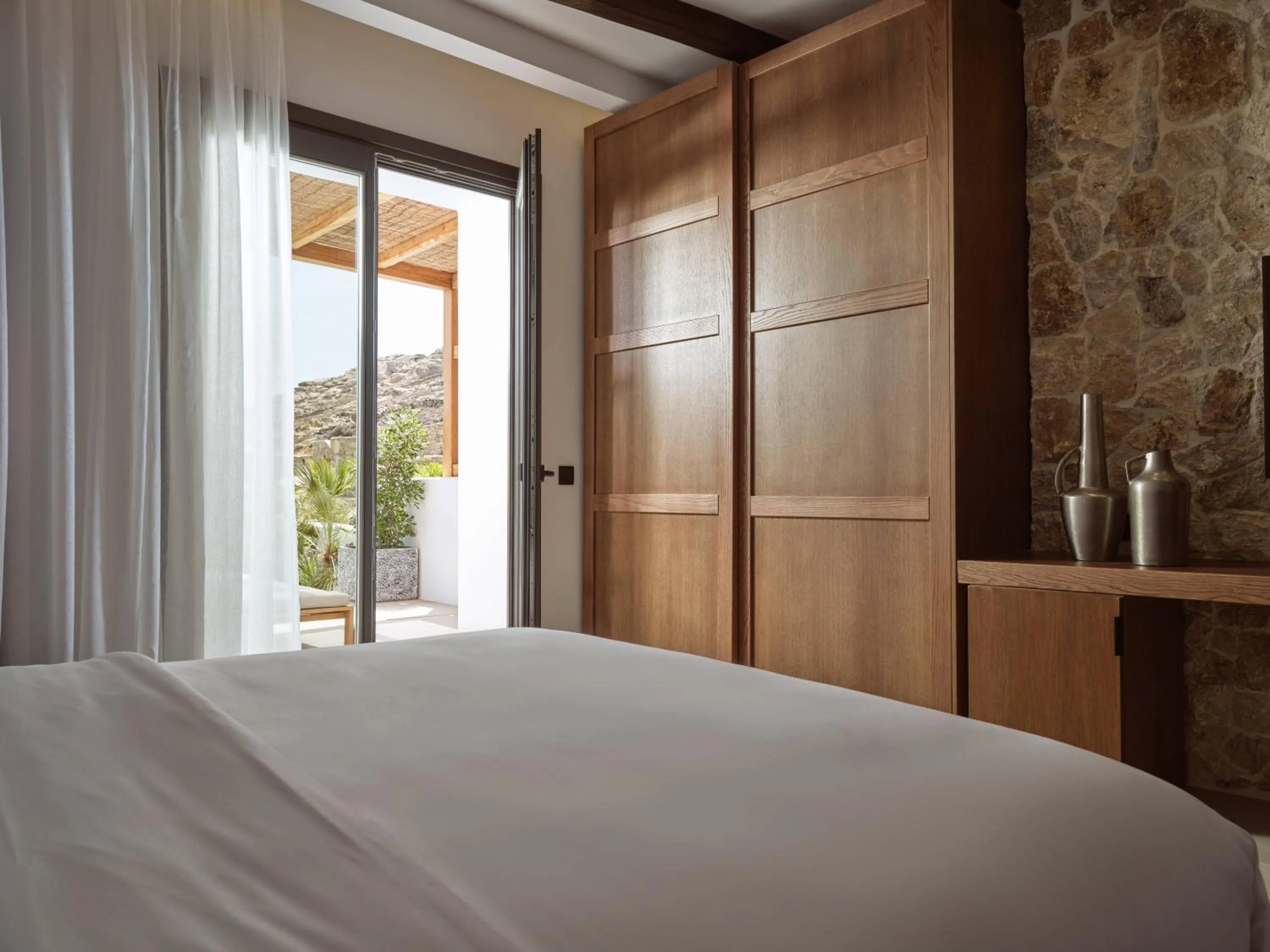 wardrobe, Bed in Anemelia Hotel Mykonos