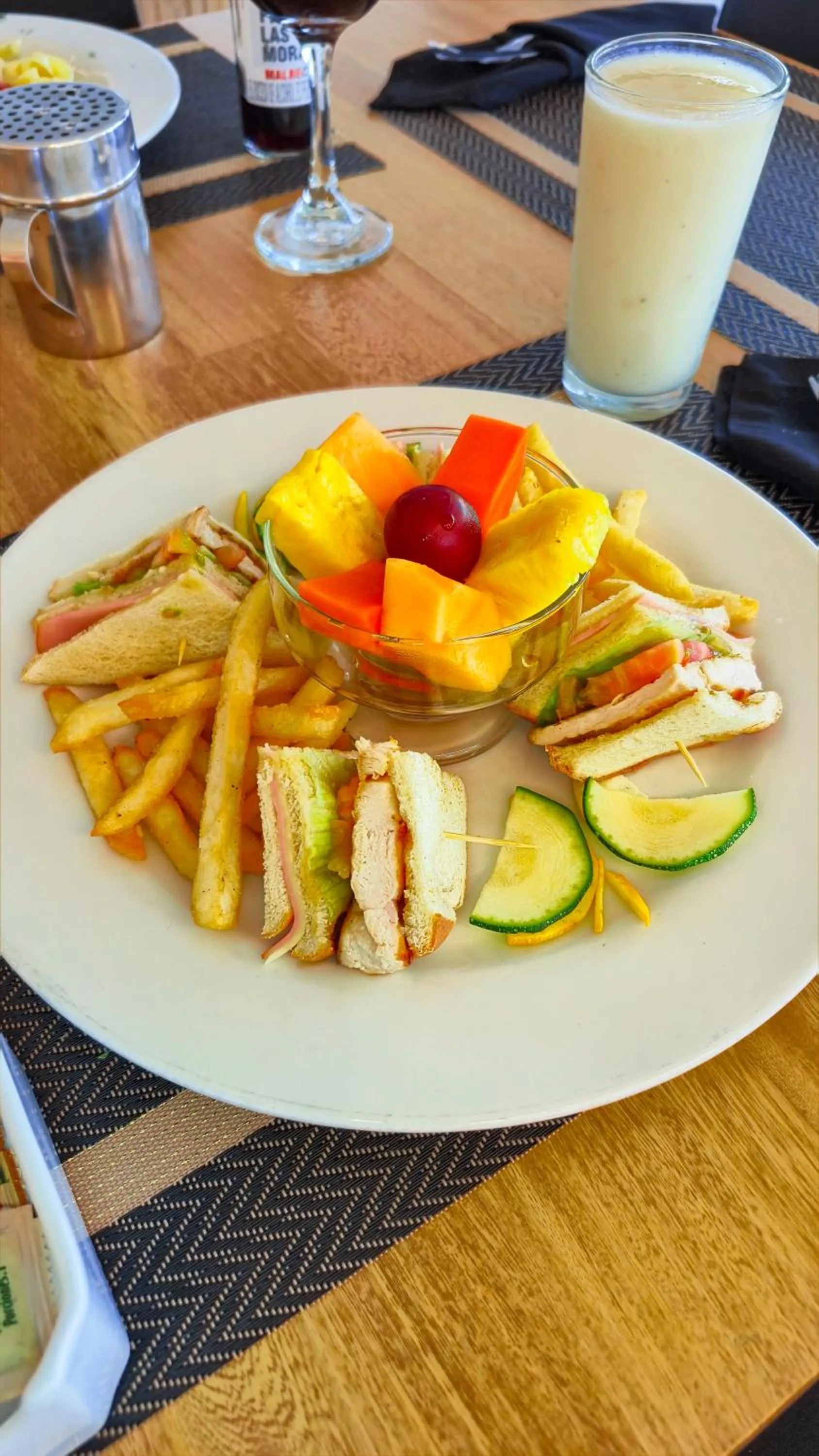 Restaurant/places to eat in Hotel Santiago de Arma