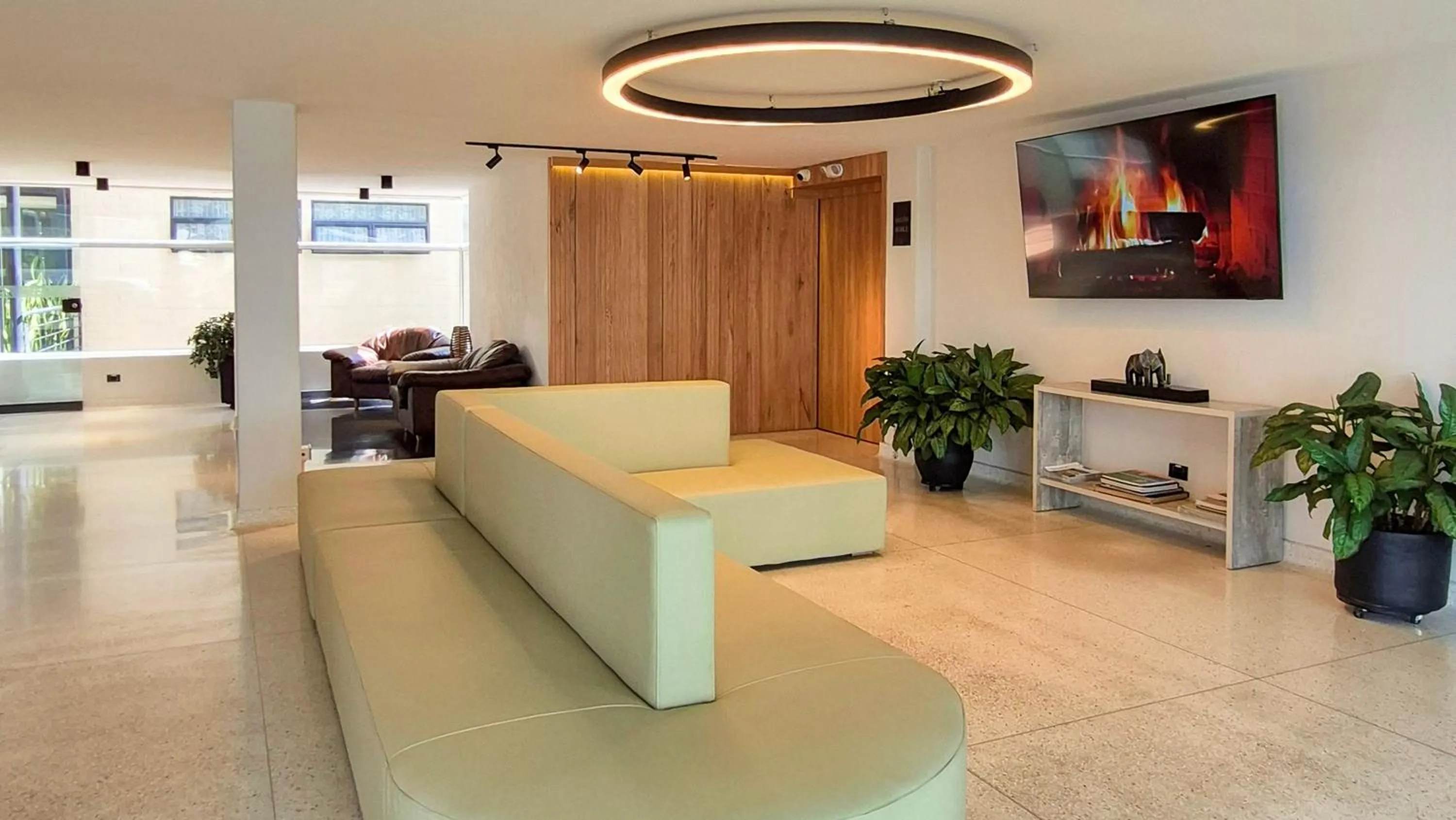 Lobby or reception in Hotel Santiago de Arma