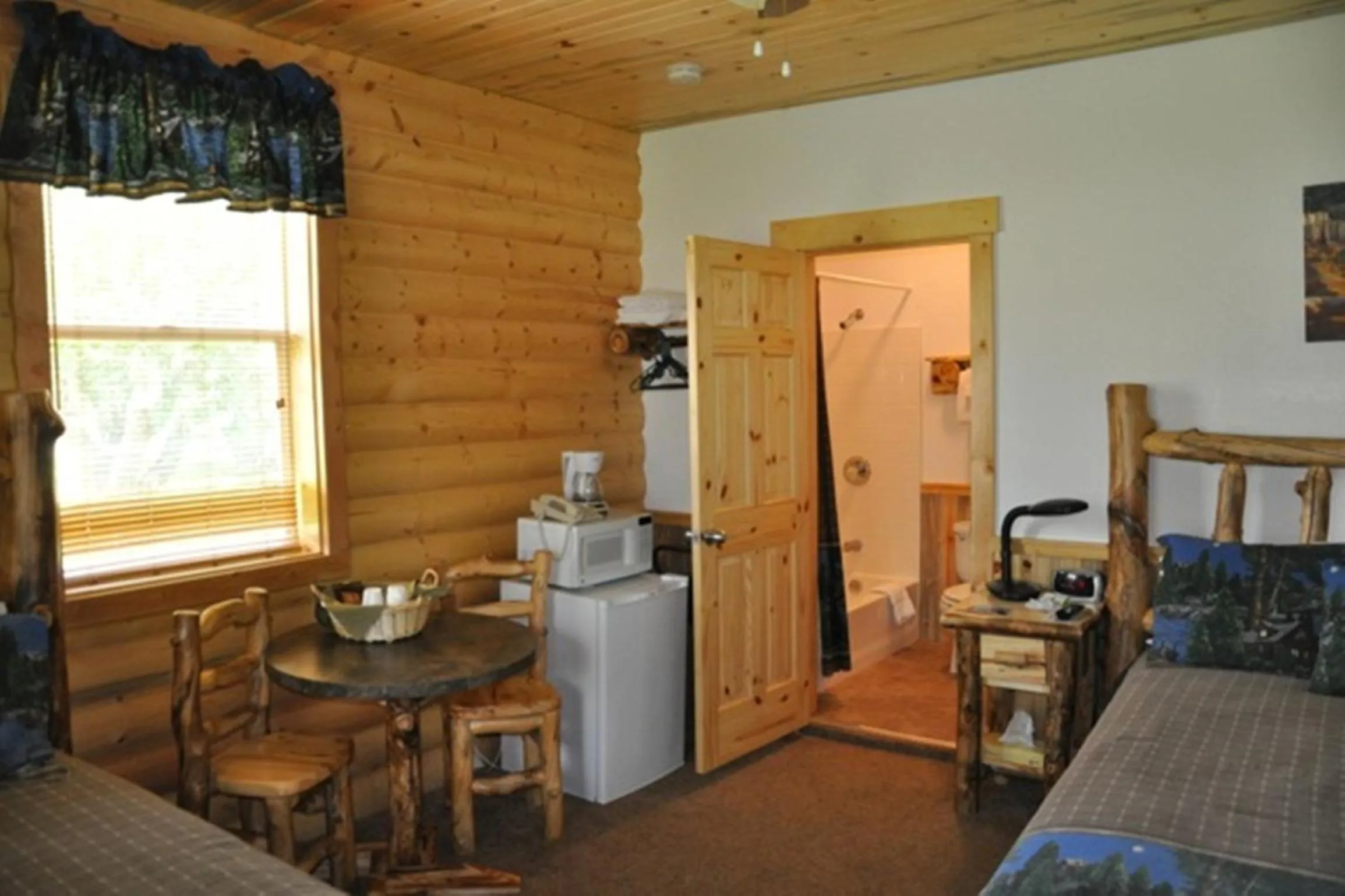 Seating area in Bryce Country Cabins