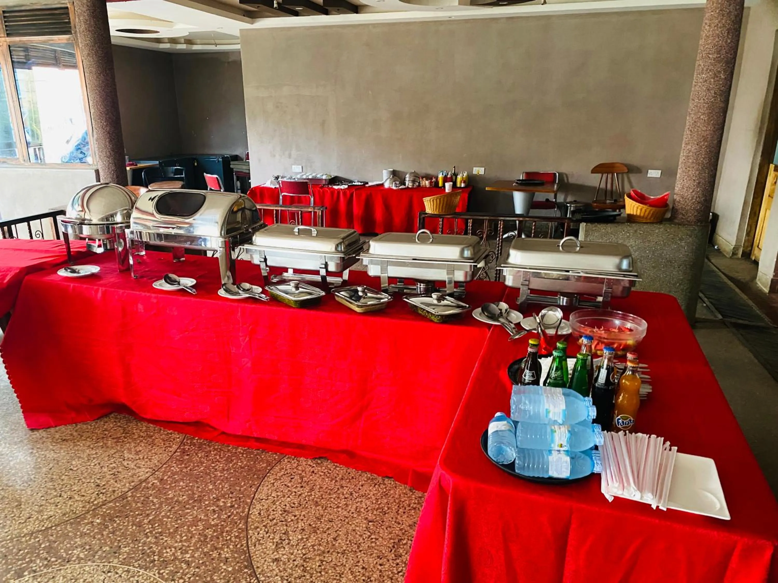 Breakfast in Dyvan Lounge & Cottages