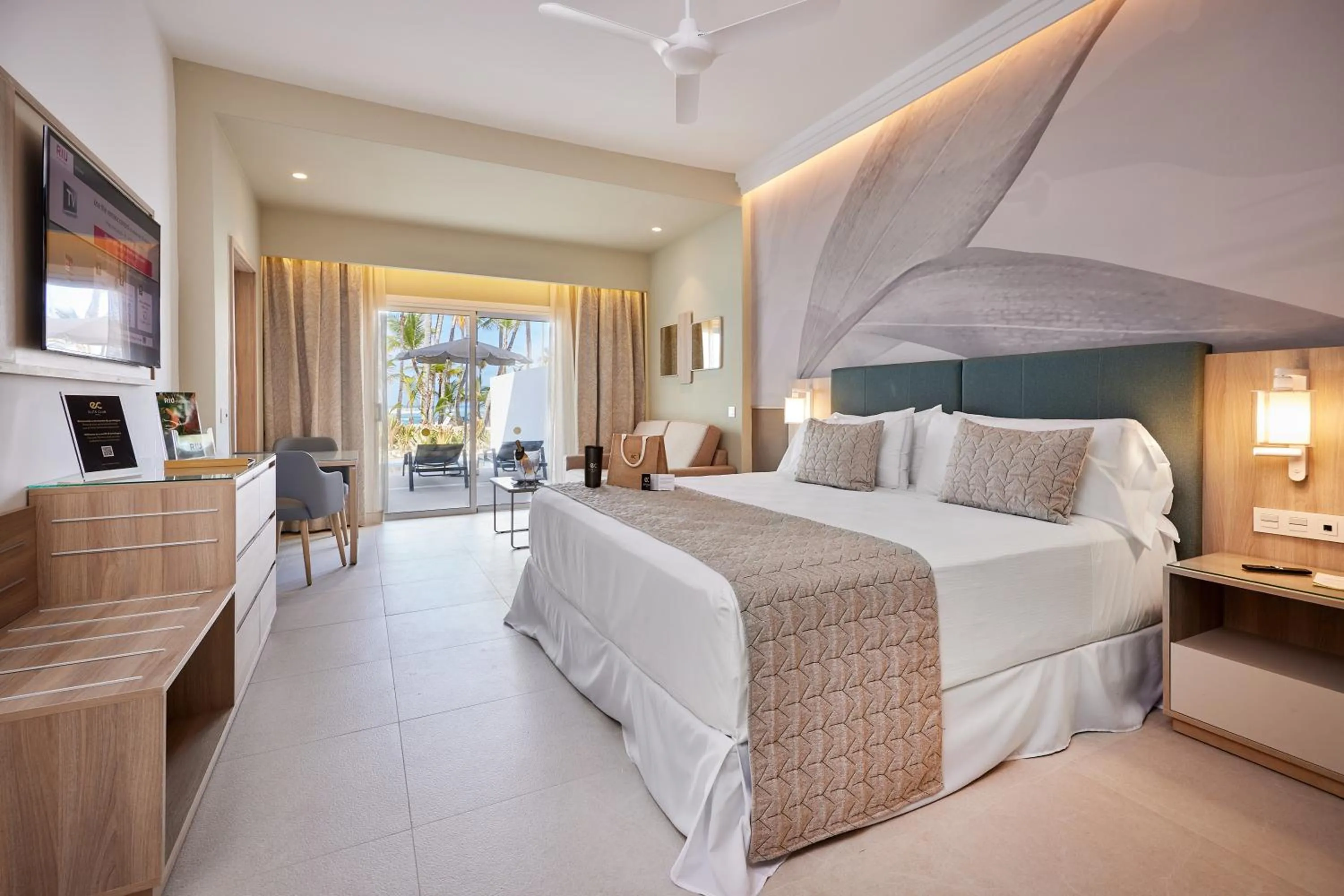 Bed in Riu Palace Macao - Adults Only - All Inclusive