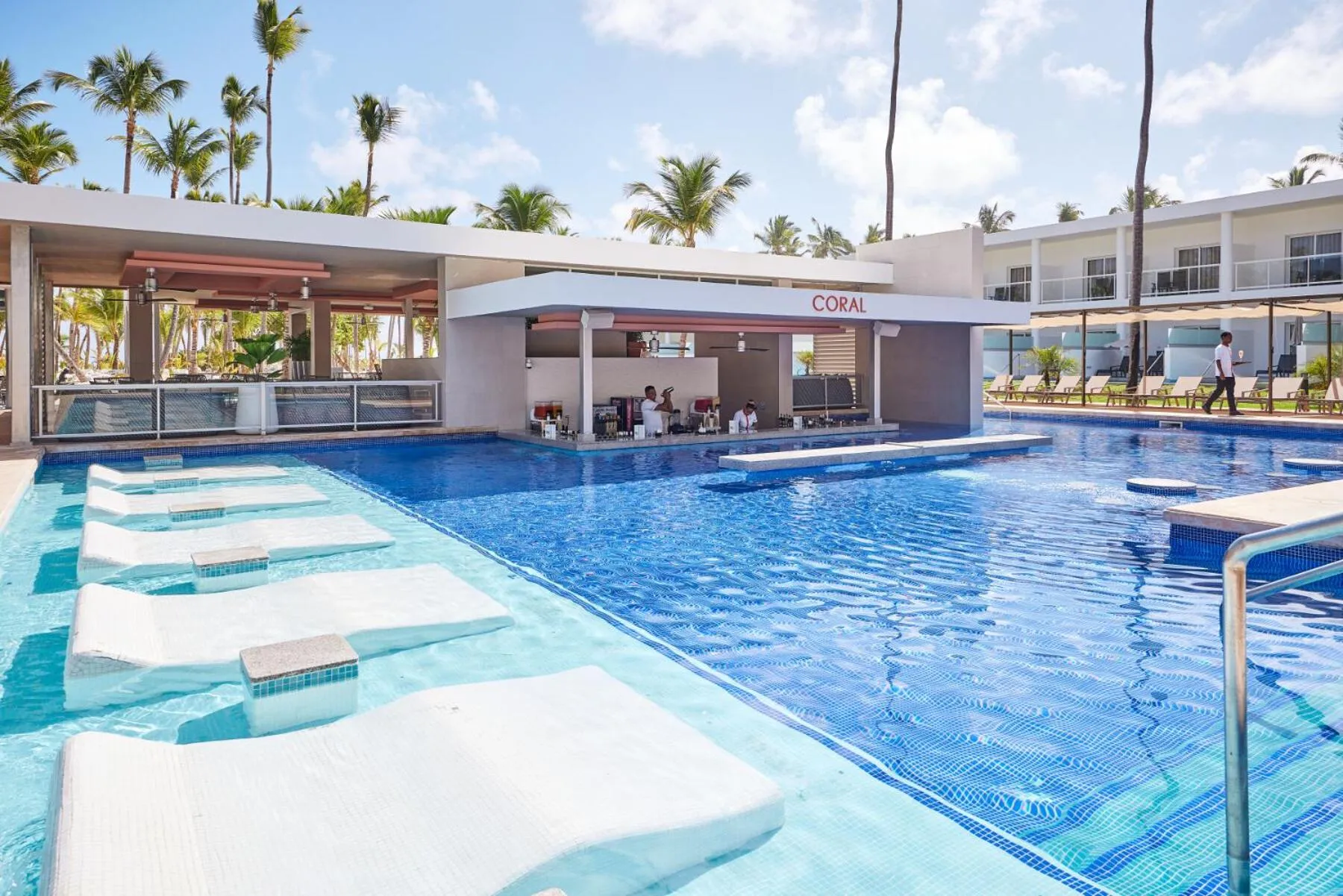 Swimming pool in Riu Palace Macao - Adults Only - All Inclusive