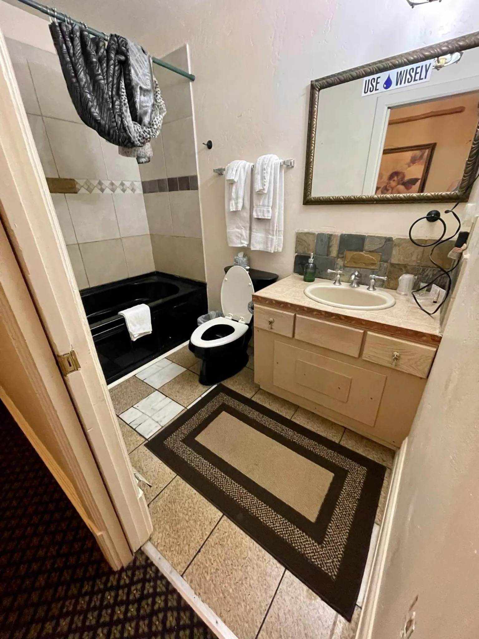 Shower in Steam Train Hotel