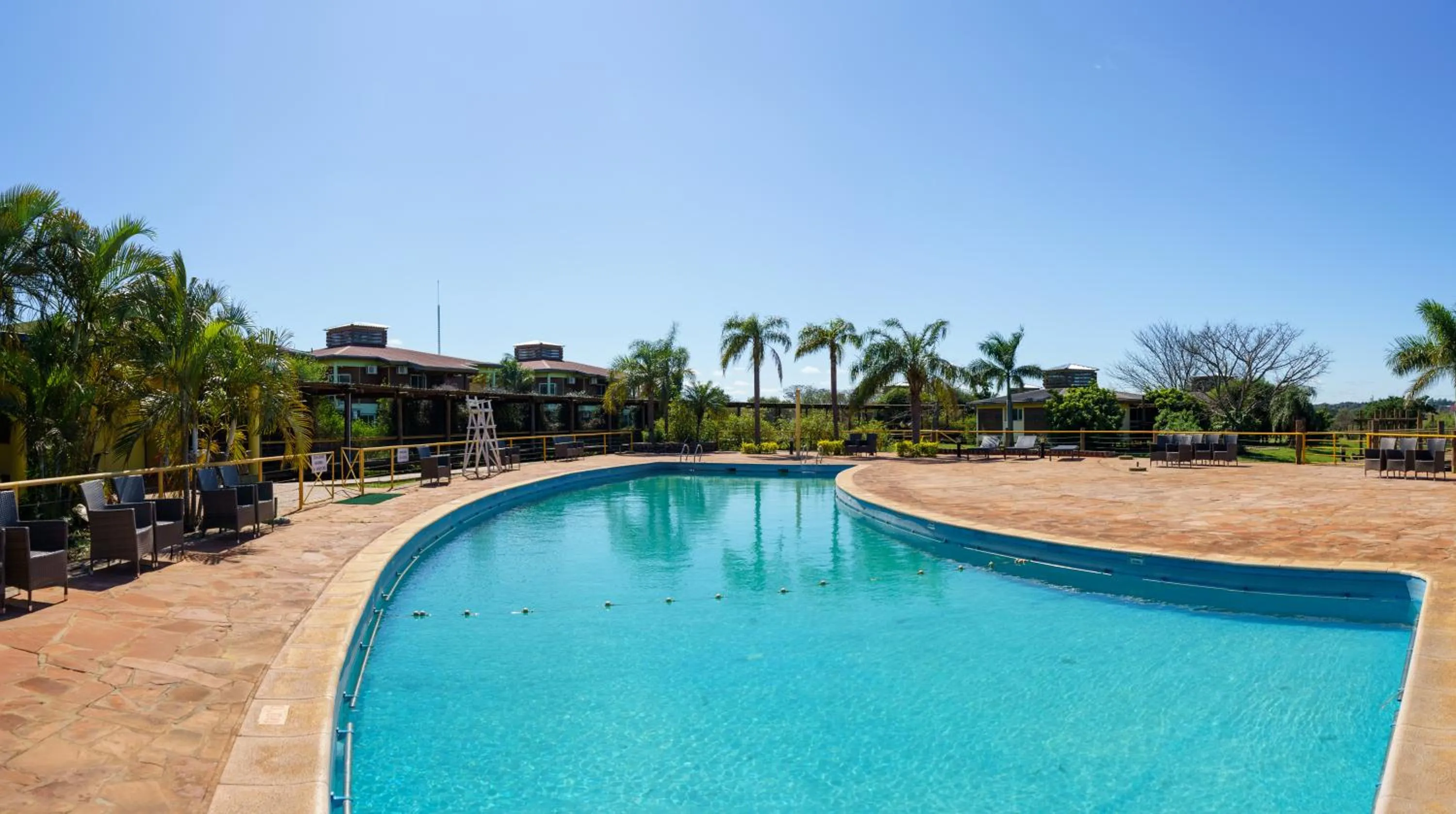 Swimming pool in Hotel Maitei Posadas