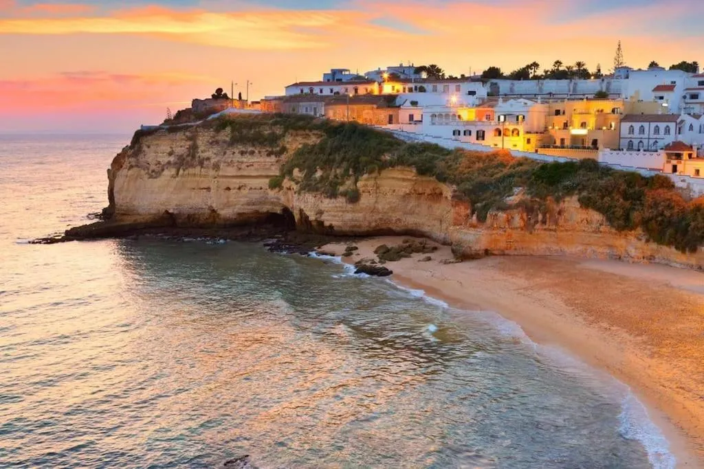 Casa Farol in Carvoeiro Centre