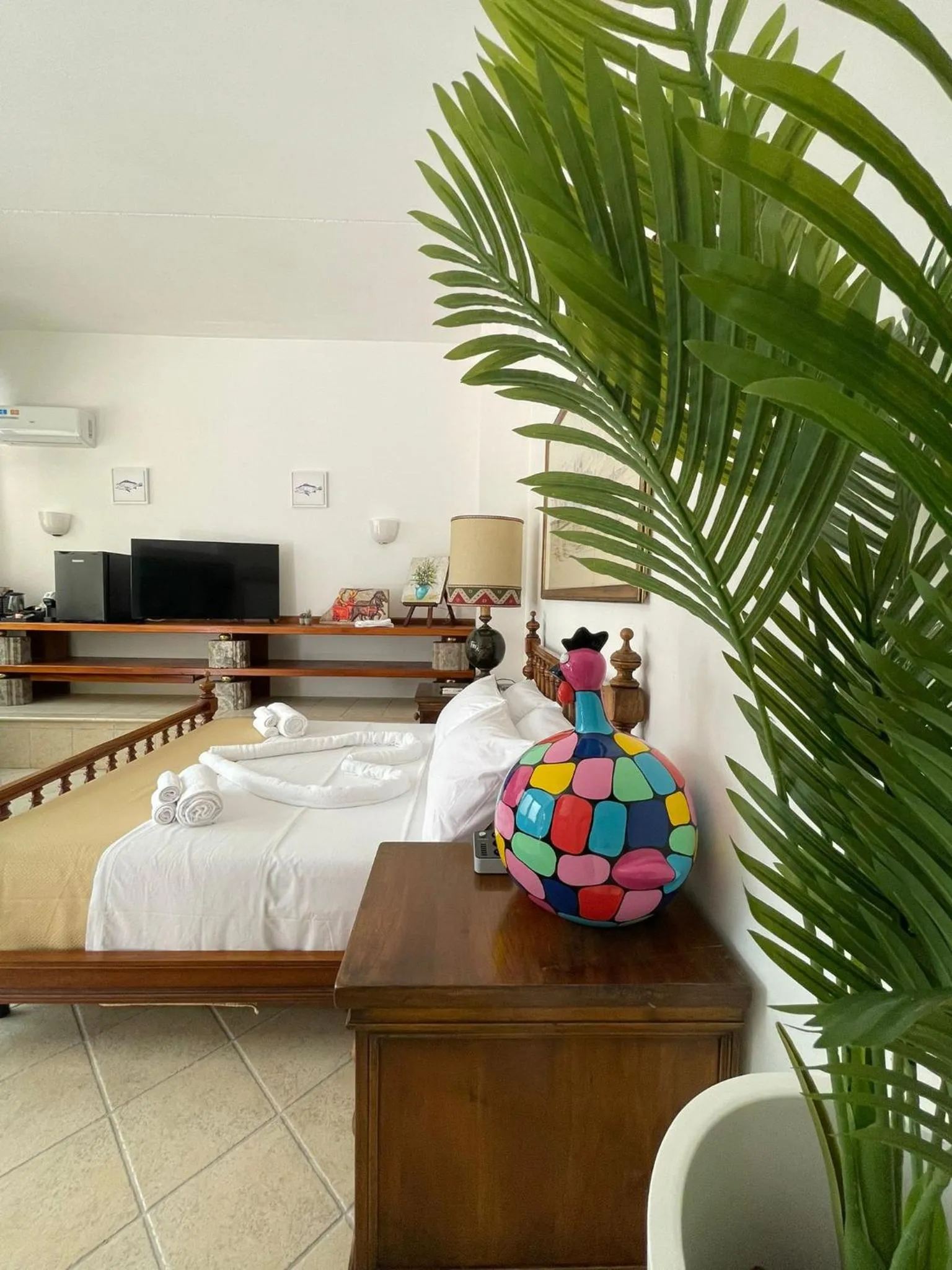 Bed in wild rooms&house