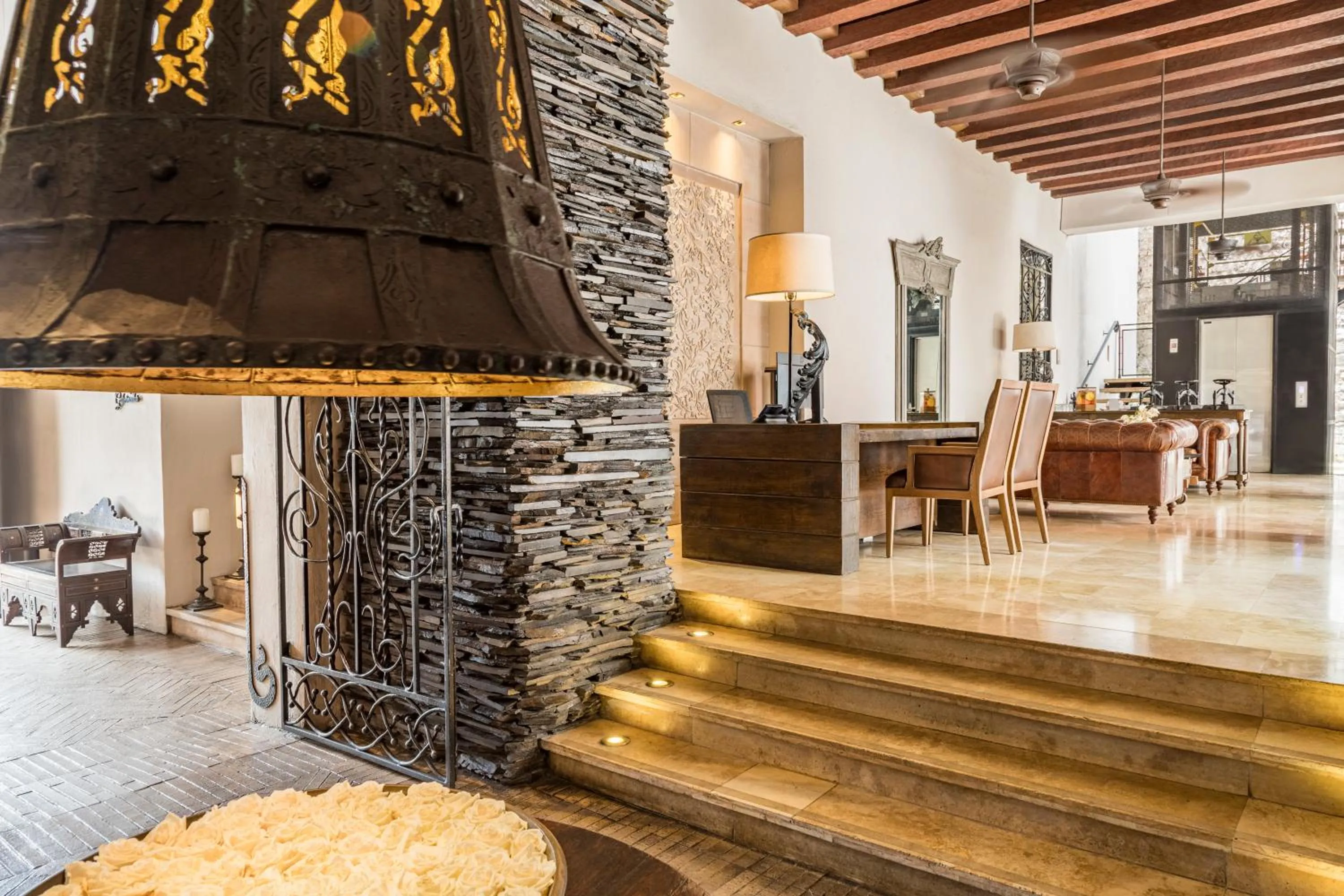 Living room in Bastión Luxury Hotel