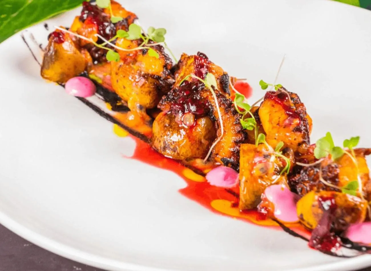 Restaurant/places to eat in Bastión Luxury Hotel