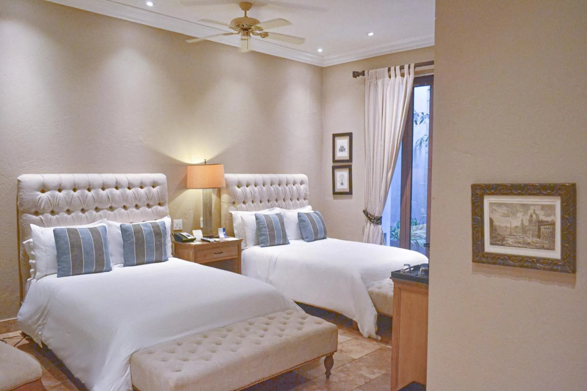 Bed in Bastión Luxury Hotel