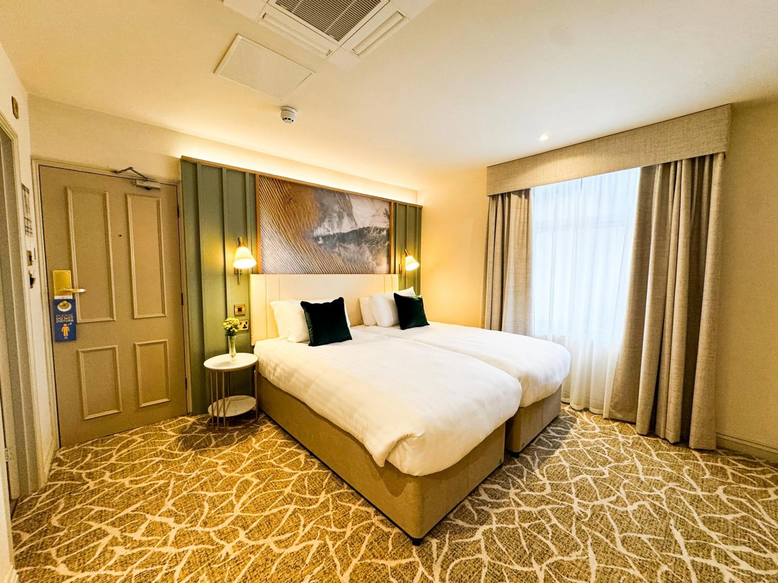 Bed in The Hermitage Hotel - OCEANA COLLECTION