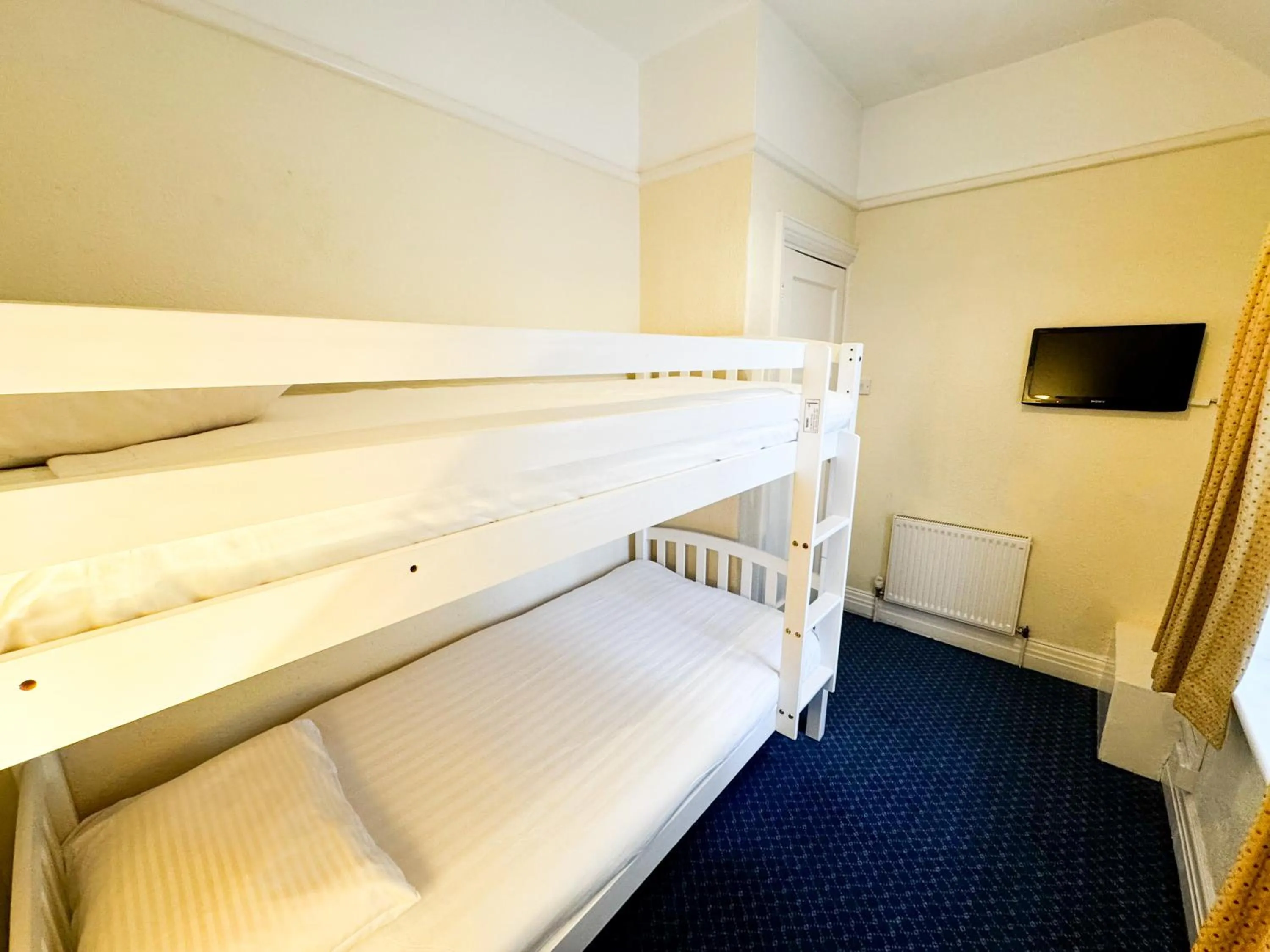 Bed in The Hermitage Hotel - OCEANA COLLECTION