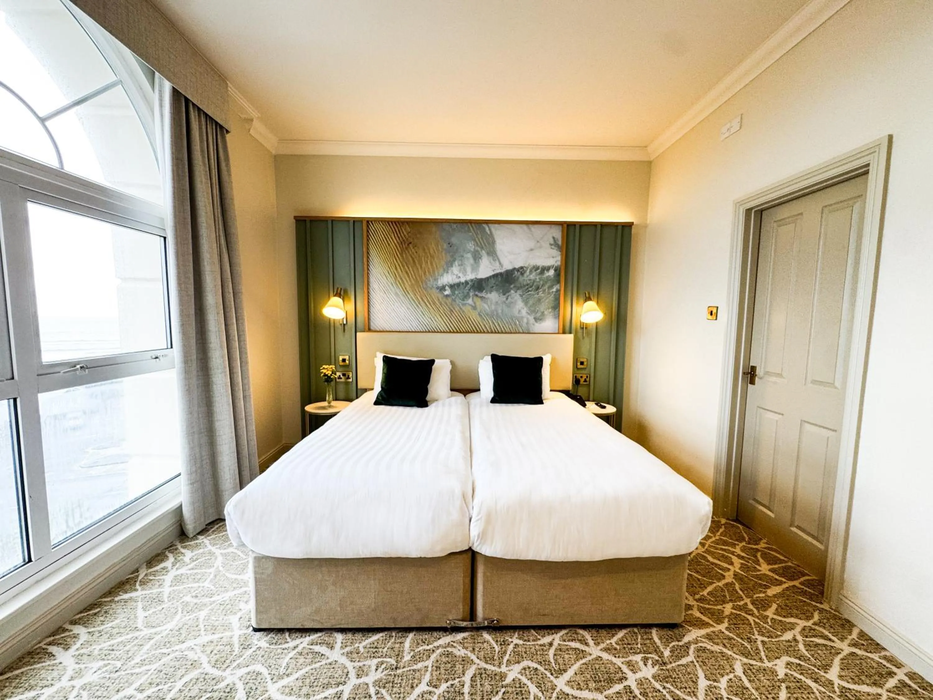 Bed in The Hermitage Hotel - OCEANA COLLECTION