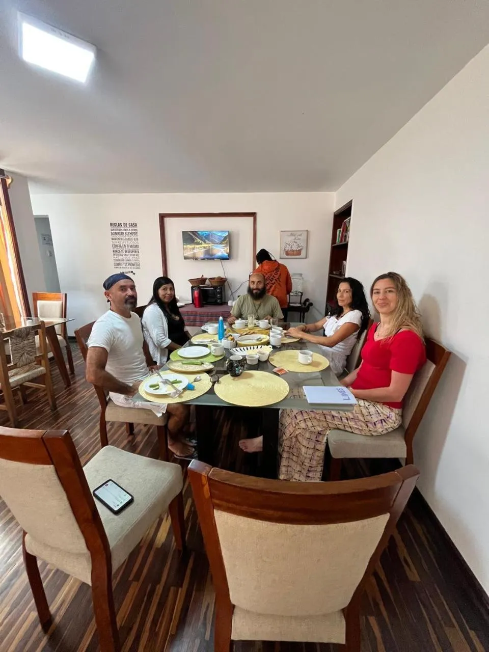 Food and drinks in Harmony Inn Miraflores