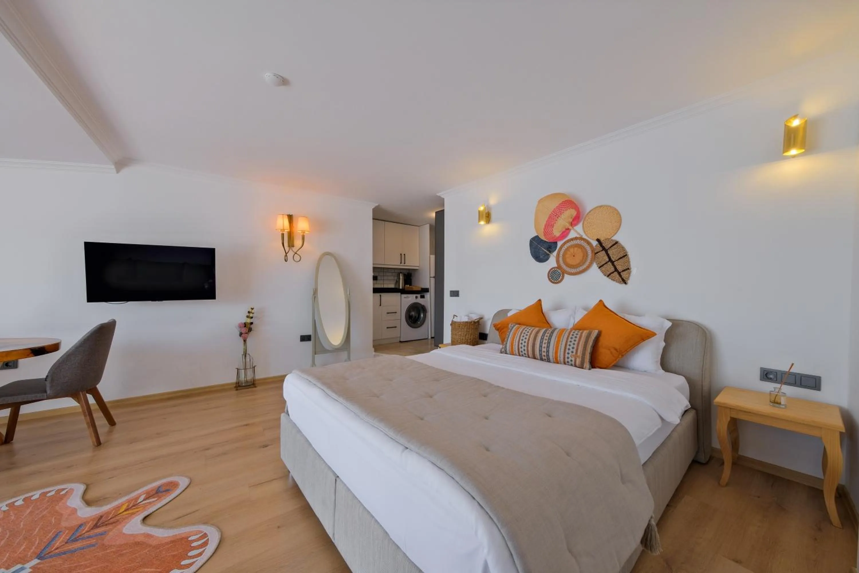 Bed in Körfez Residence