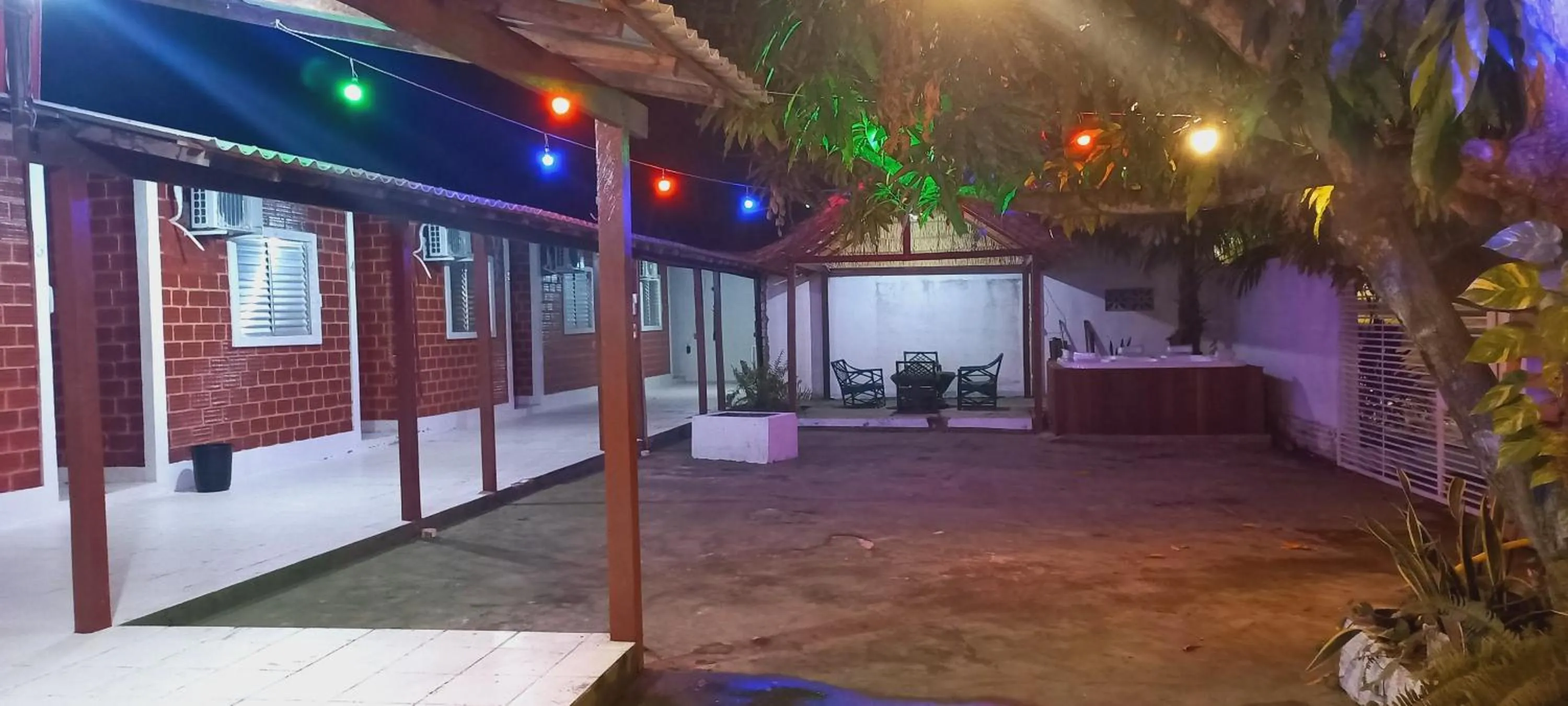 Property building in Pousada Angatu alter