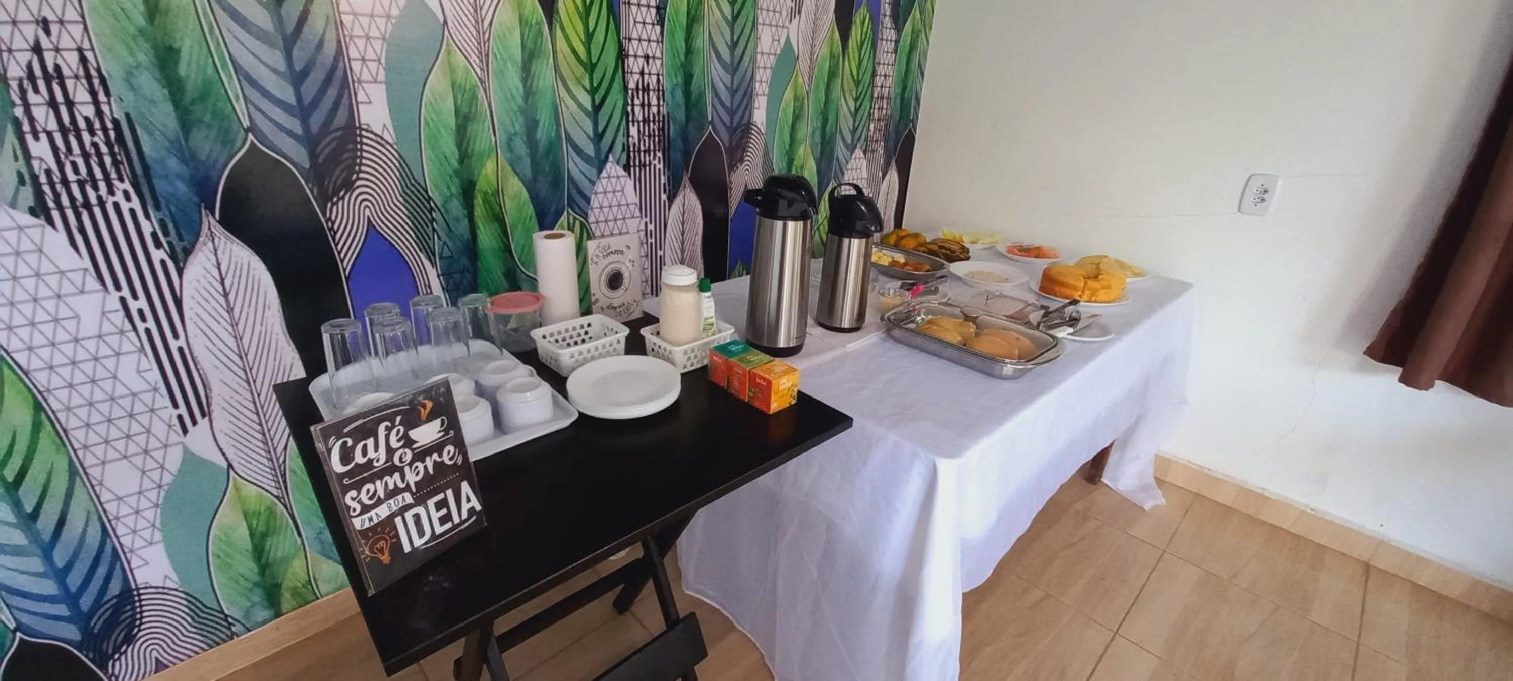 Food and drinks in Pousada Angatu alter