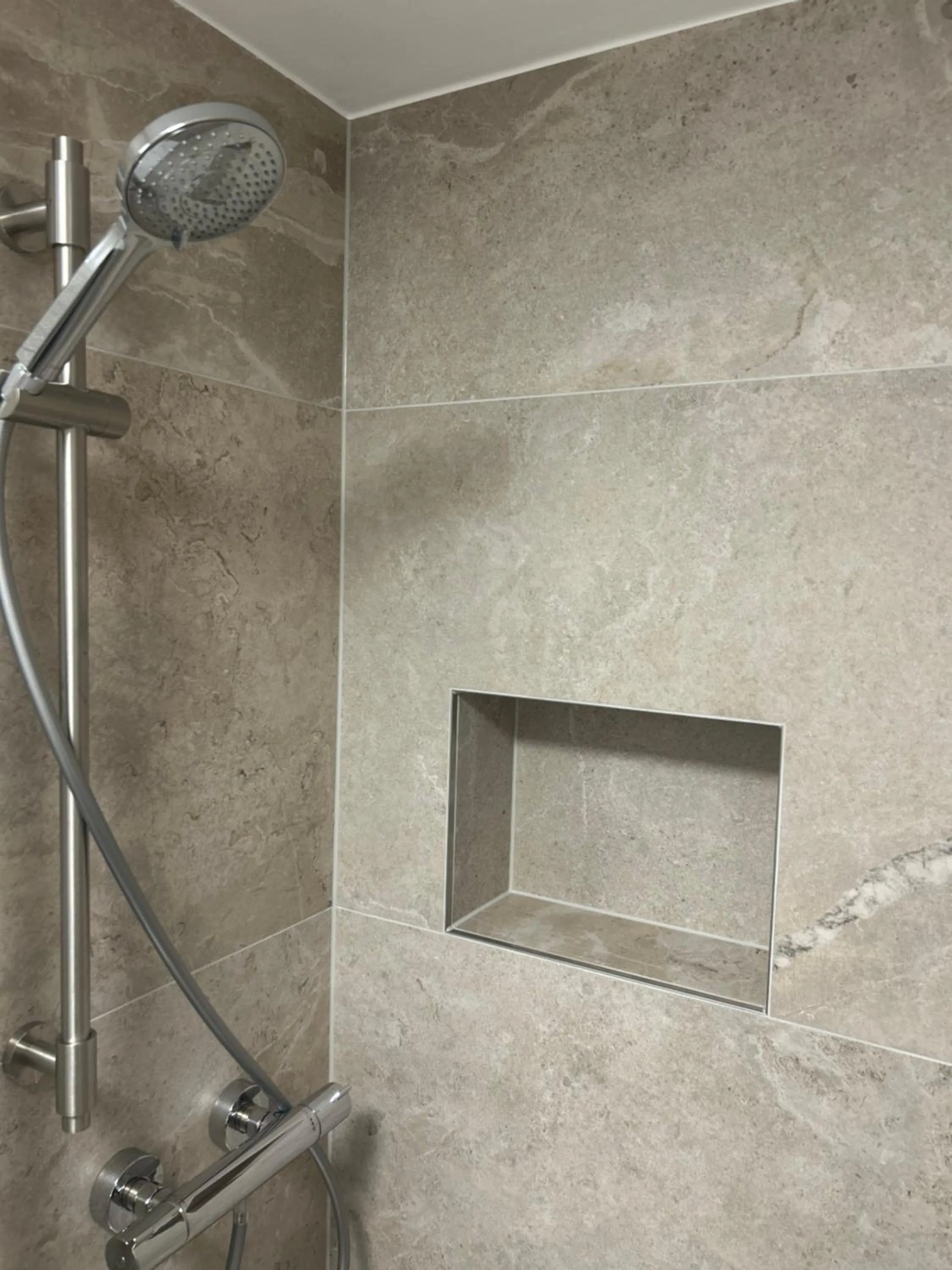 Shower in Flair Hotel zur Therme