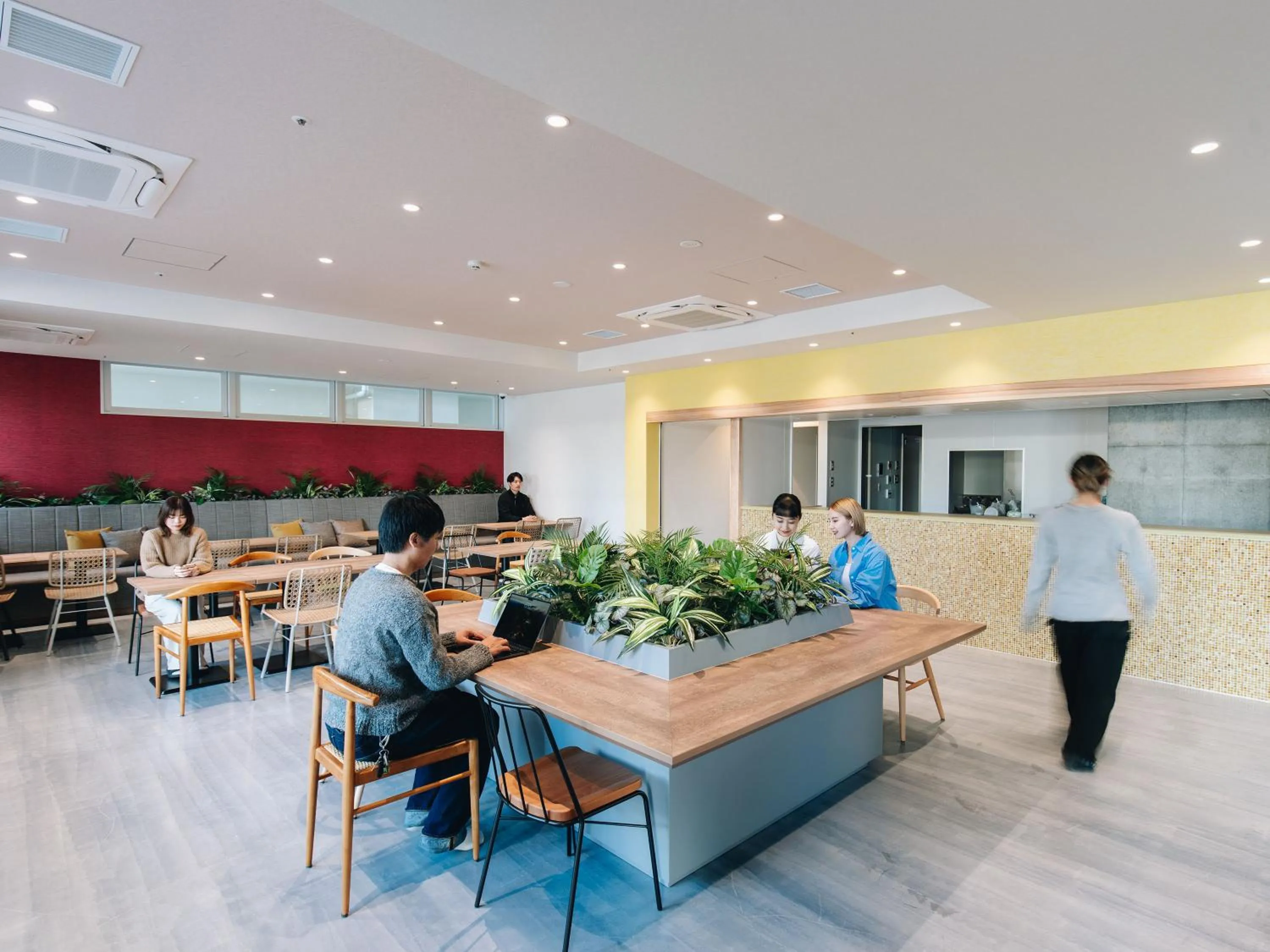 Restaurant/places to eat in Prince Smart Inn Miyazaki