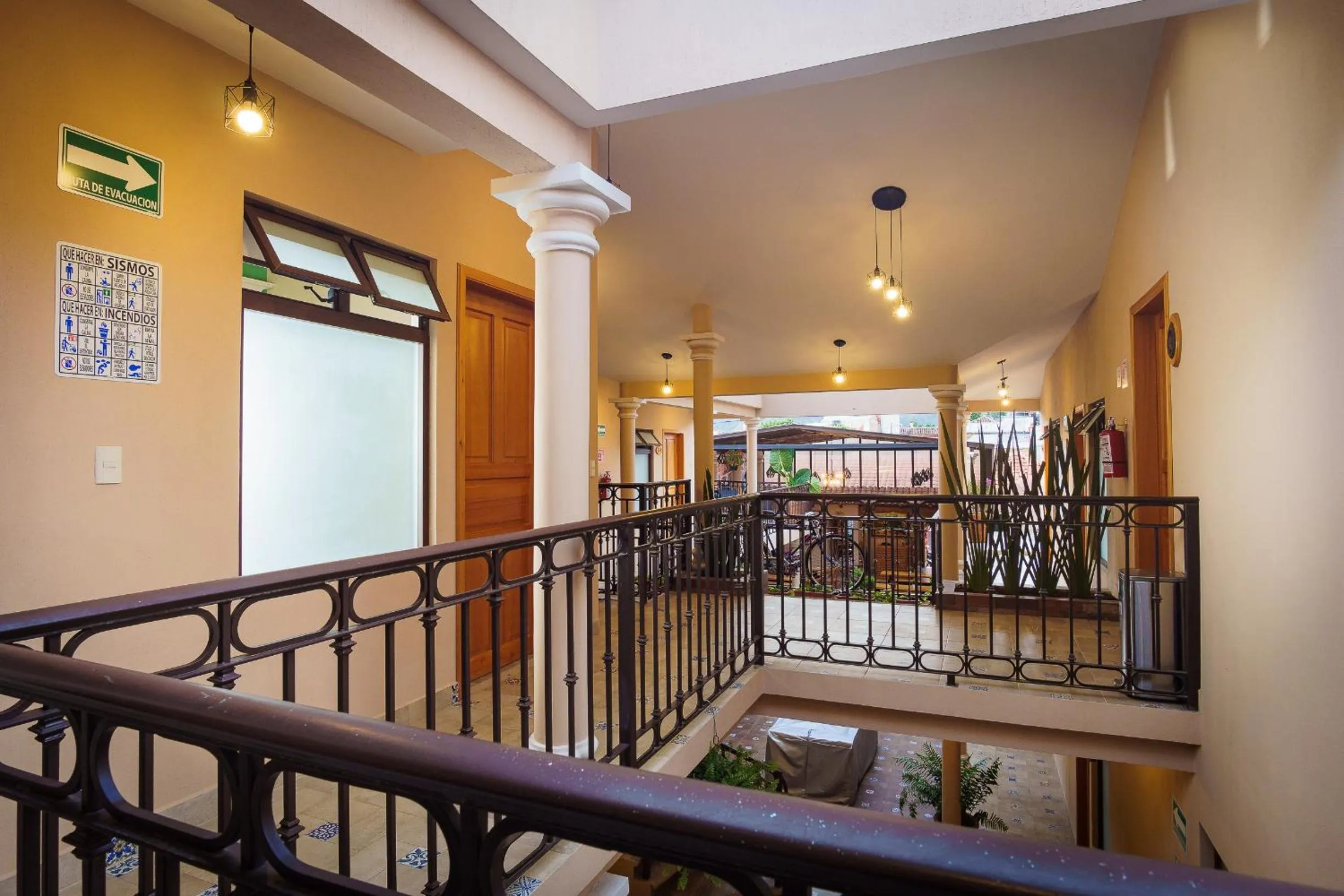 Area and facilities in Tierra Alta Hostal