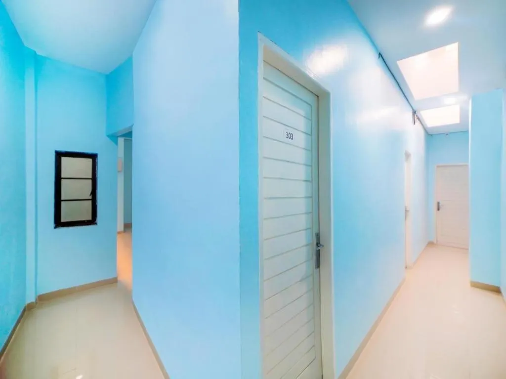 Property building in Sg Premium Guest House By Helocus