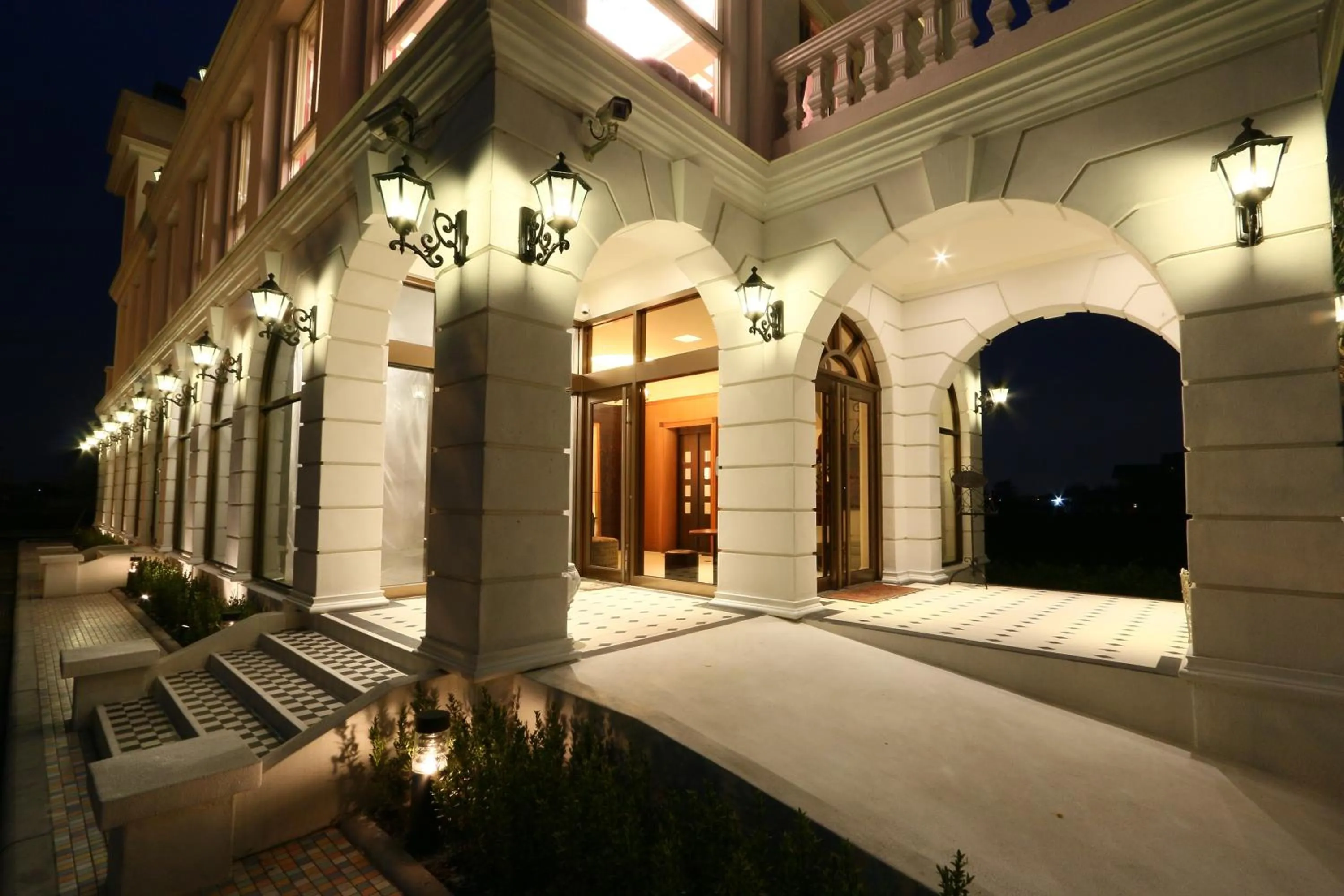 Facade/entrance in Aleex Villa