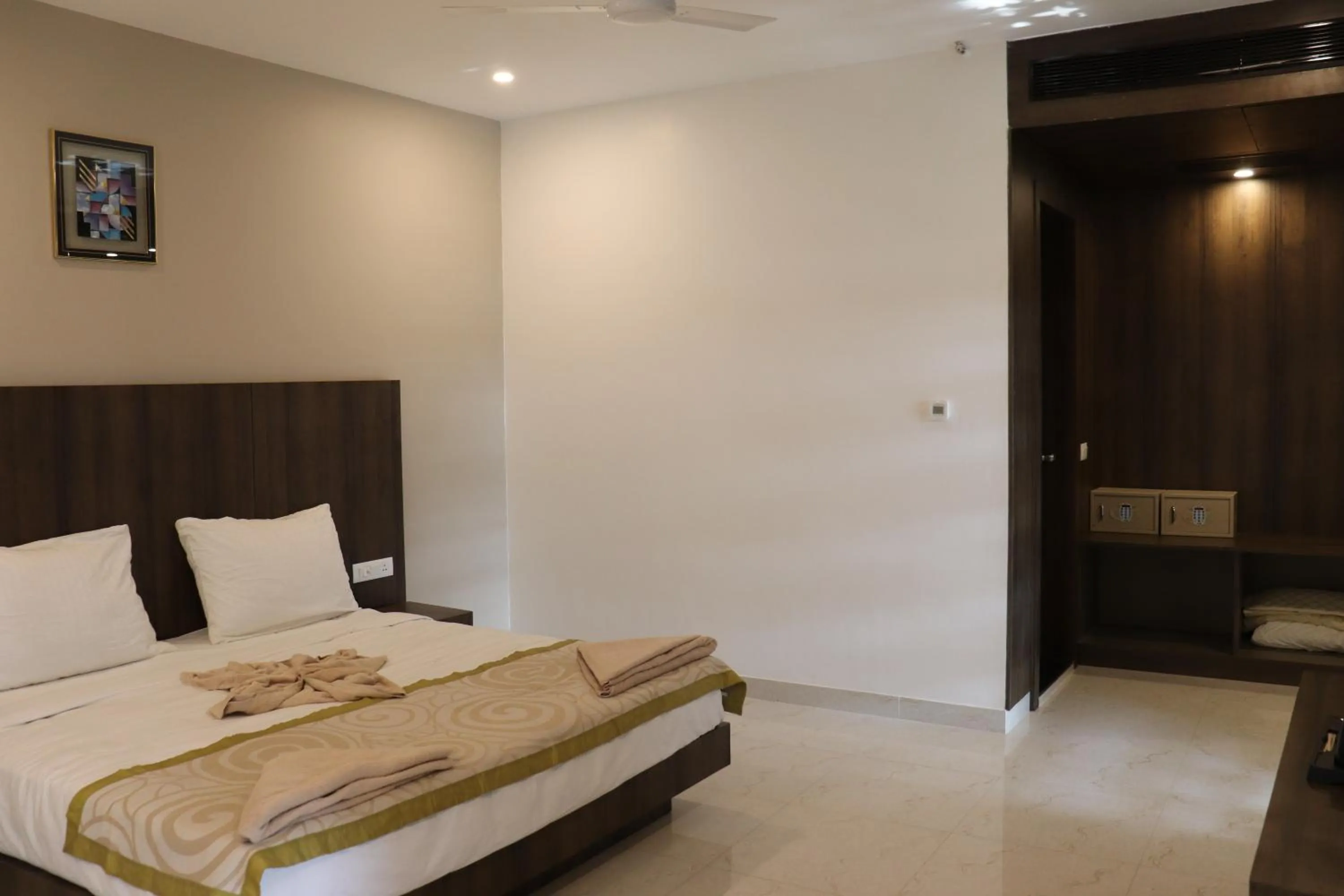 Bed in Stamps by Eight Continents, Jodhpur