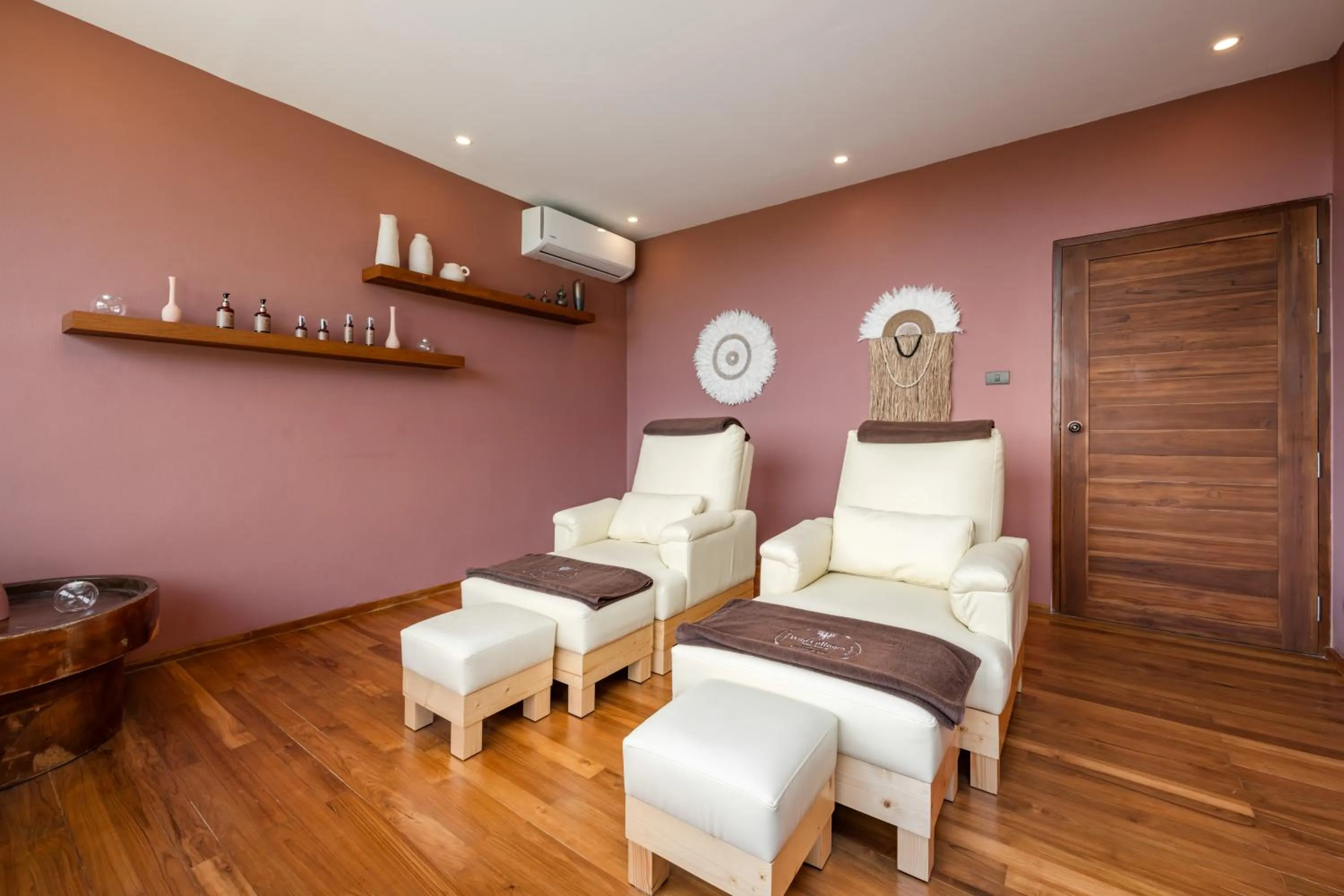 Bed in Wild Cottages Elephant Sanctuary Resort