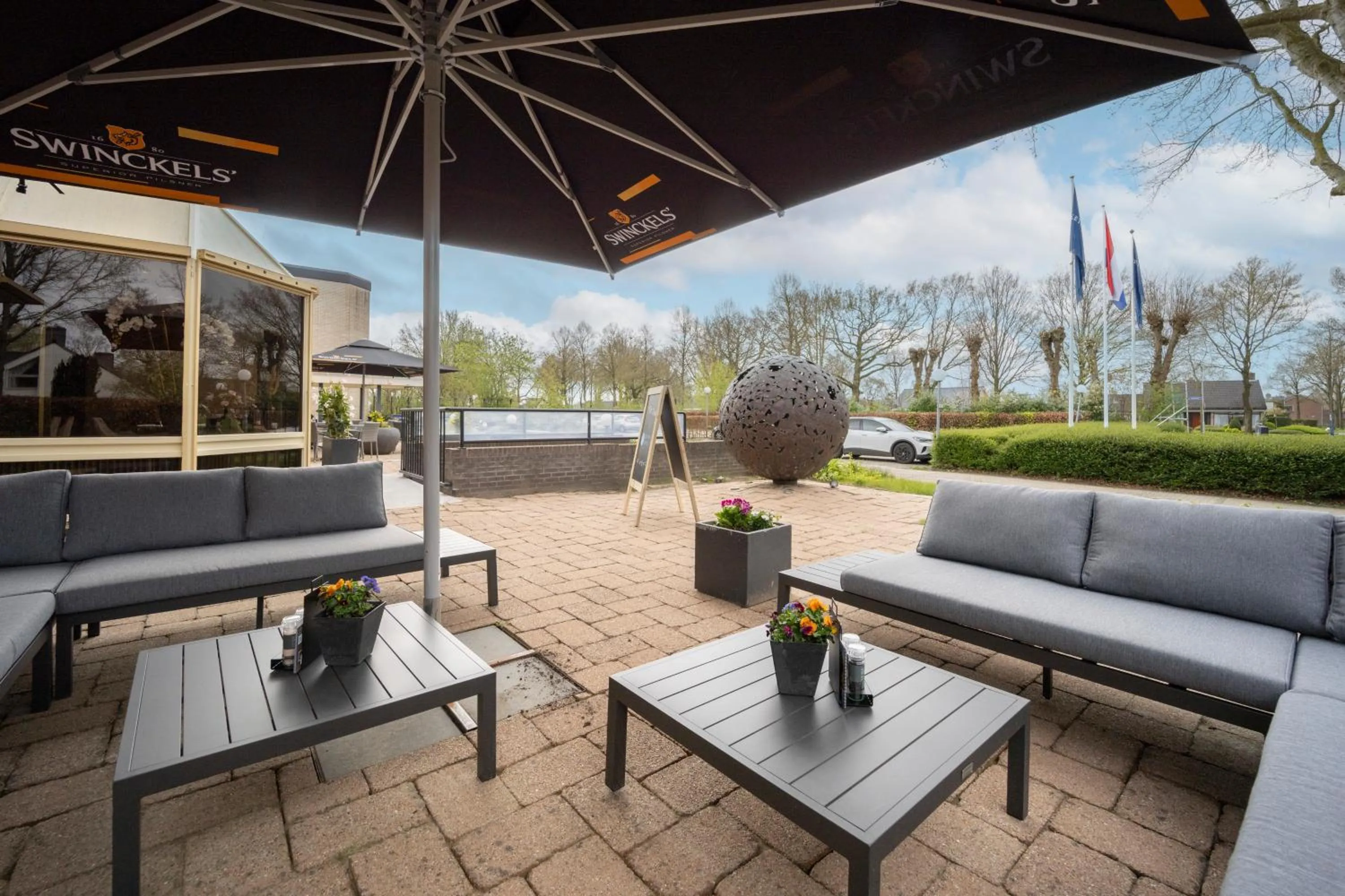 Patio in Fletcher Hotel-Restaurant Langewold