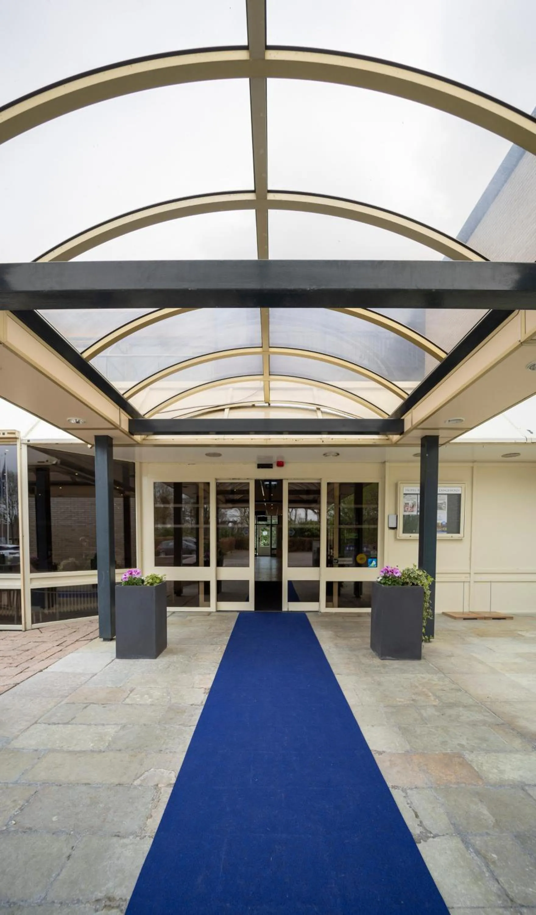 Facade/entrance in Fletcher Hotel-Restaurant Langewold