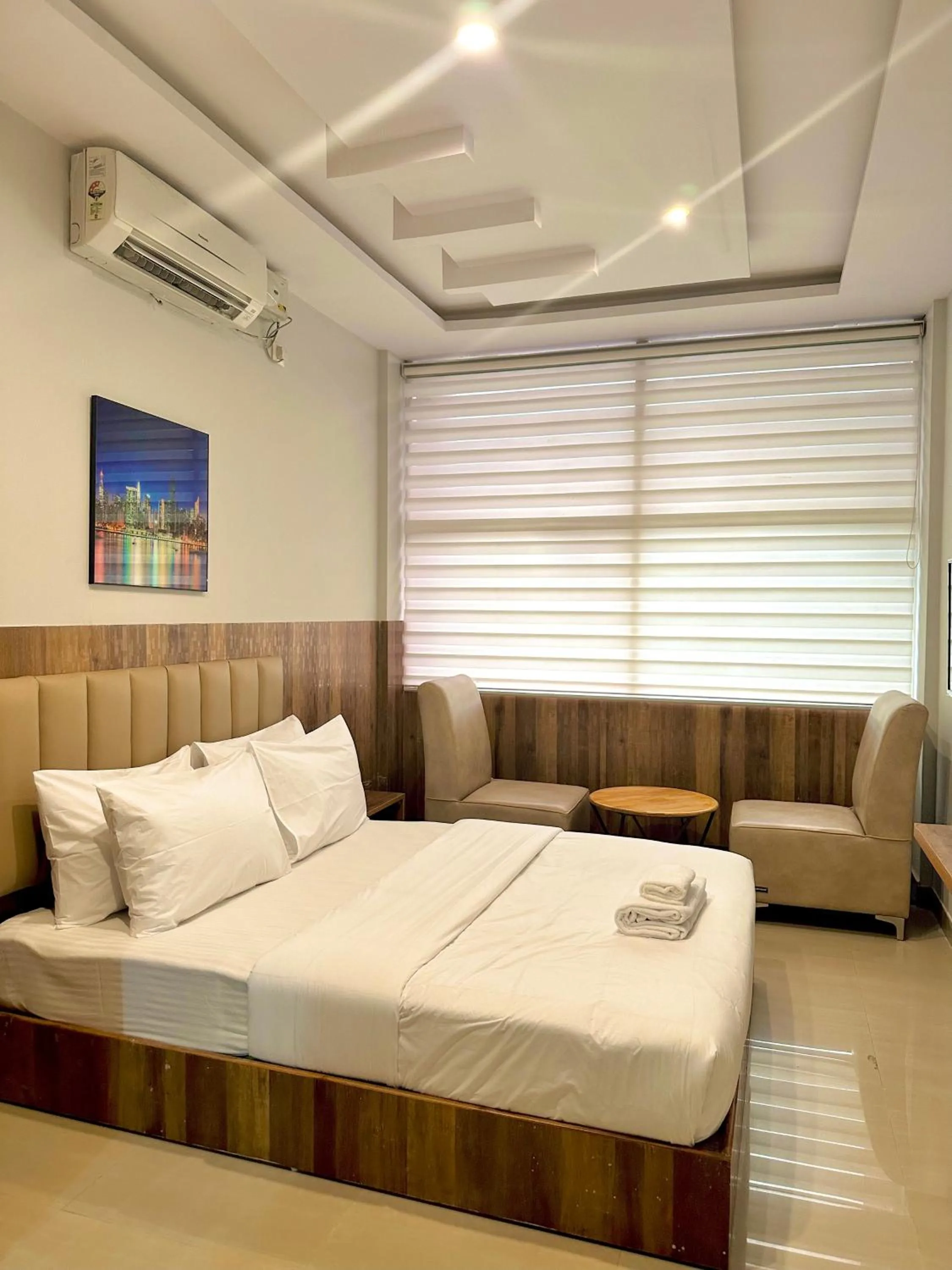 Bed in Hotel Avenue Suites Near International Airport Bangalore
