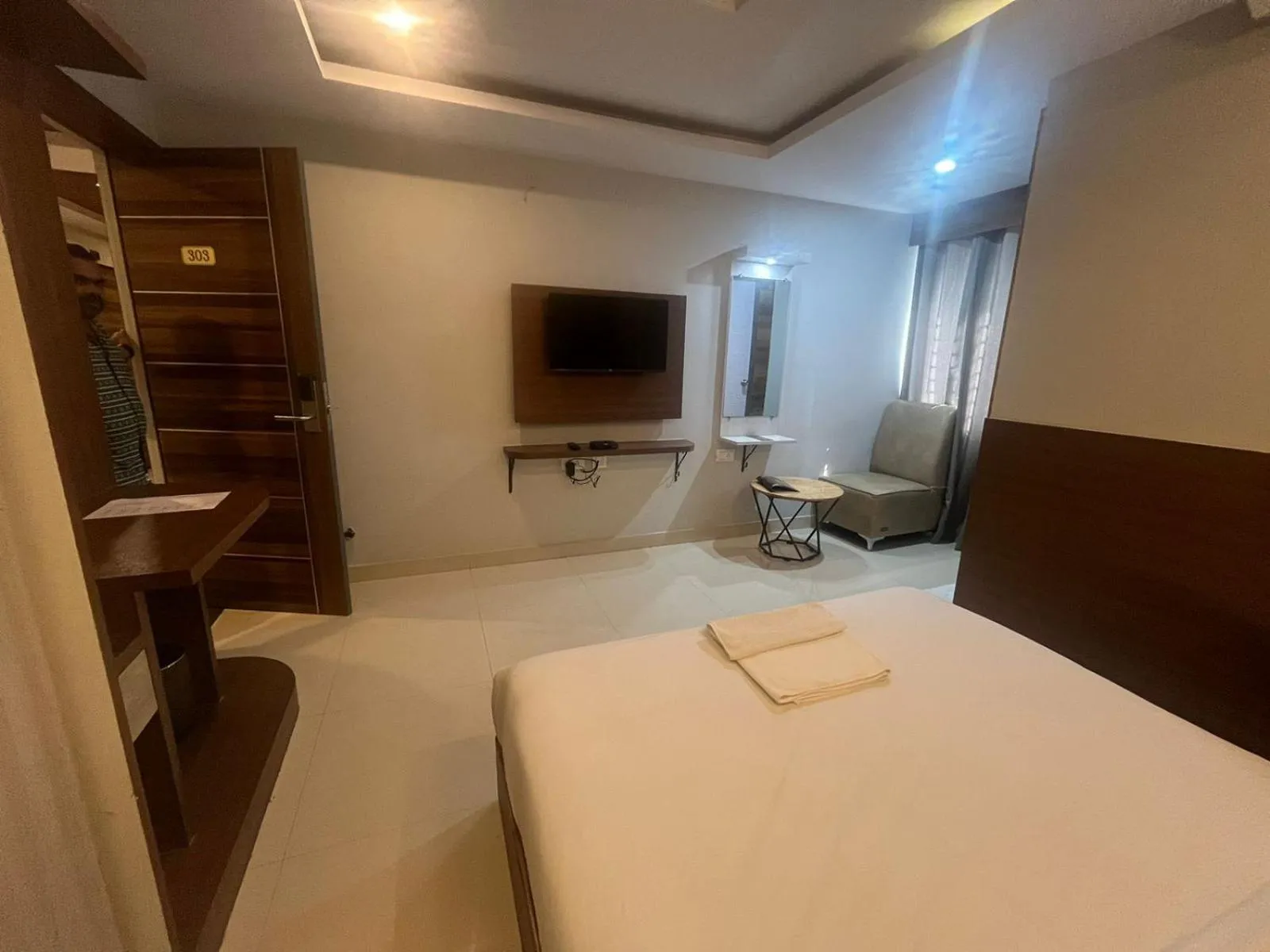 Bed in Hotel Avenue Suites Near International Airport Bangalore