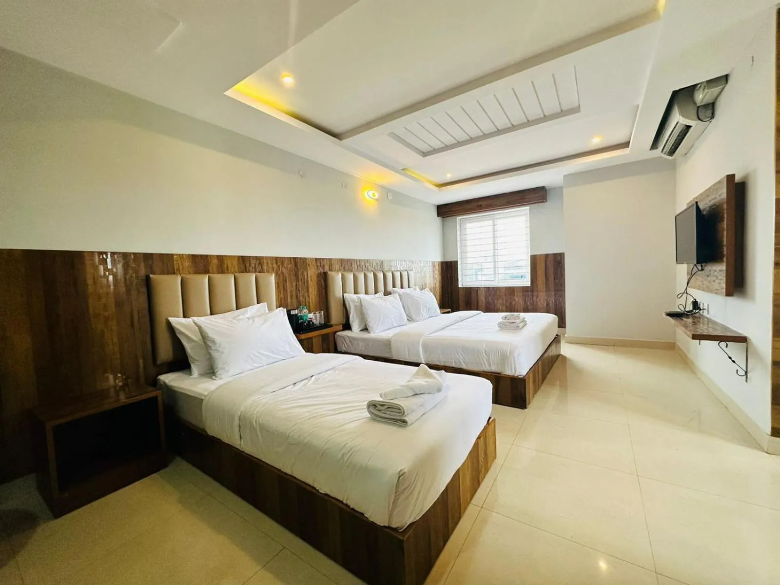 Bed in Hotel Avenue Suites Near International Airport Bangalore