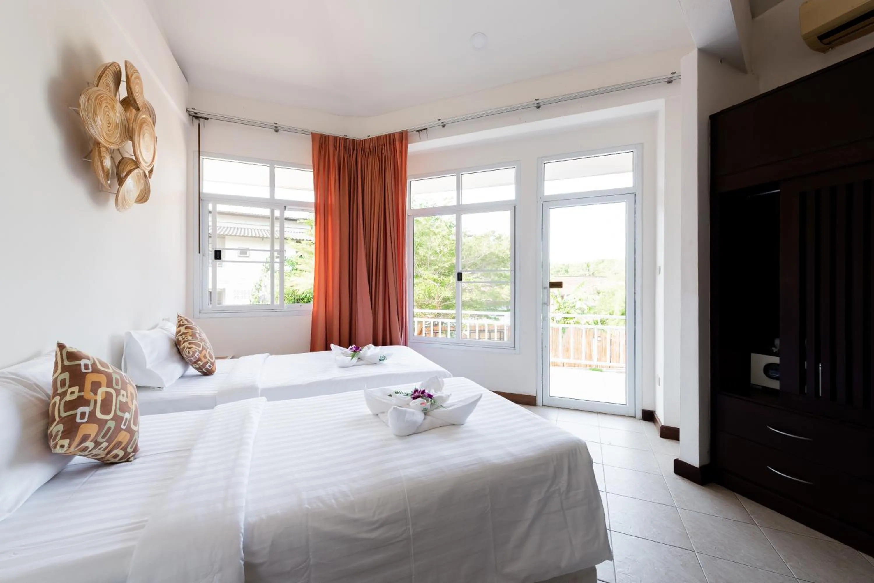 Bed in Twin Villas Ao Nang