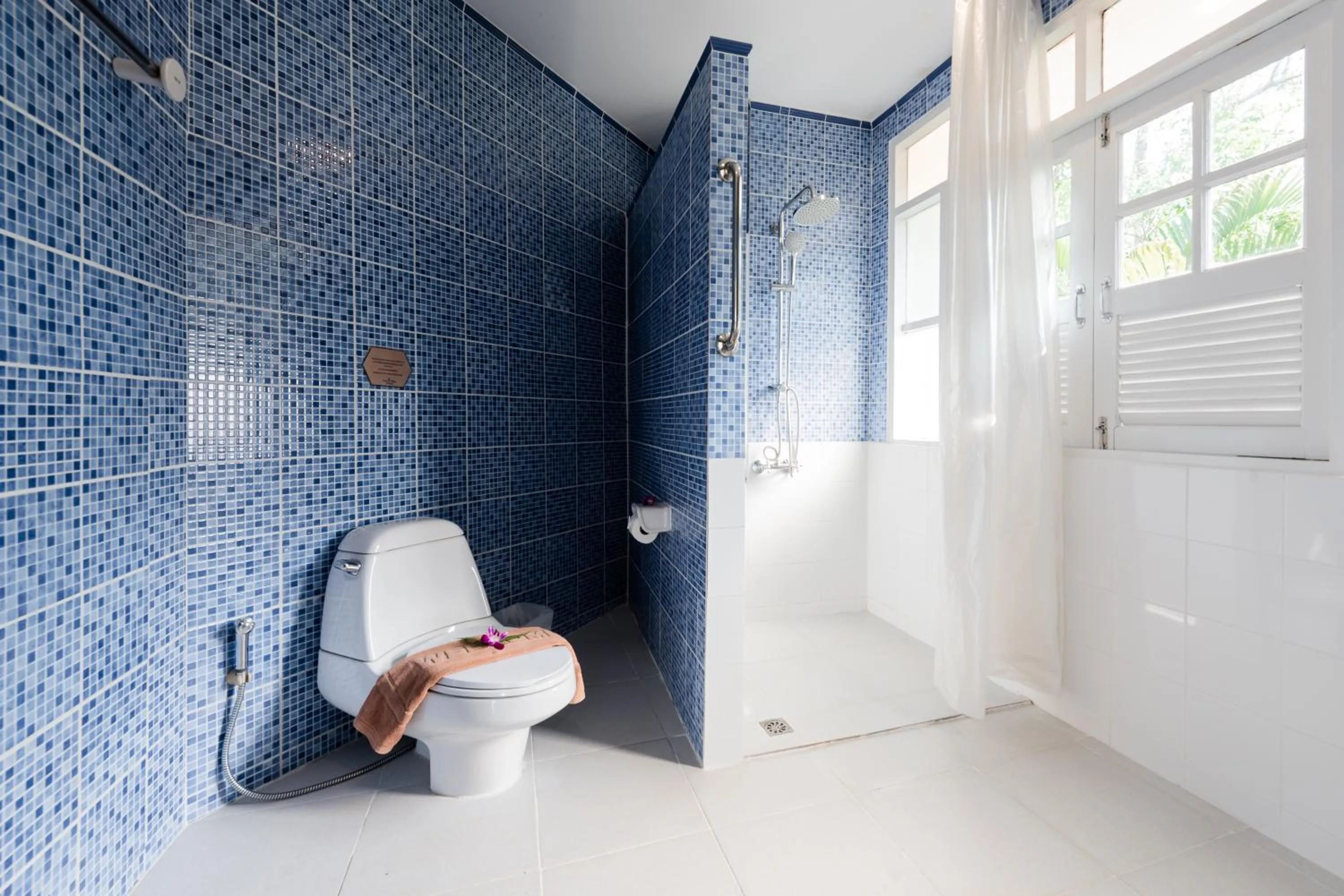 Shower in Twin Villas Ao Nang