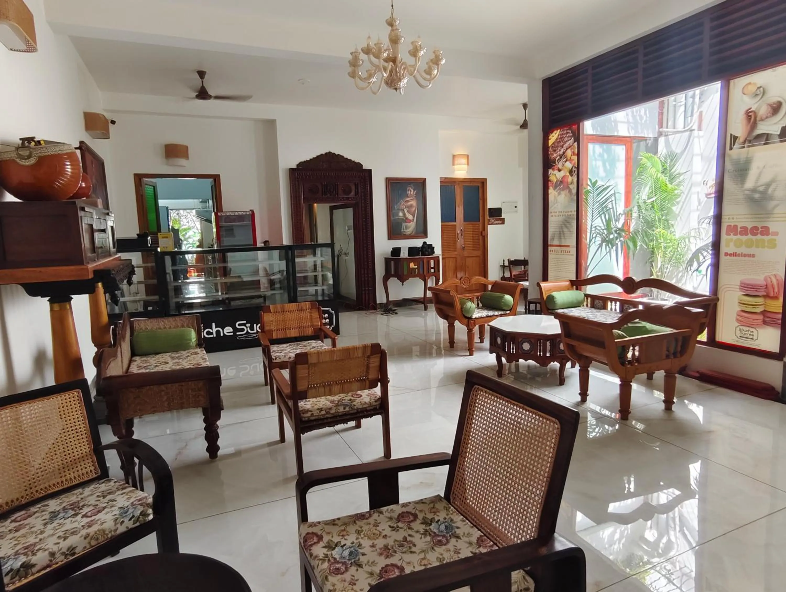 Restaurant/places to eat in Bel Abri Colonial Living, Pondicherry