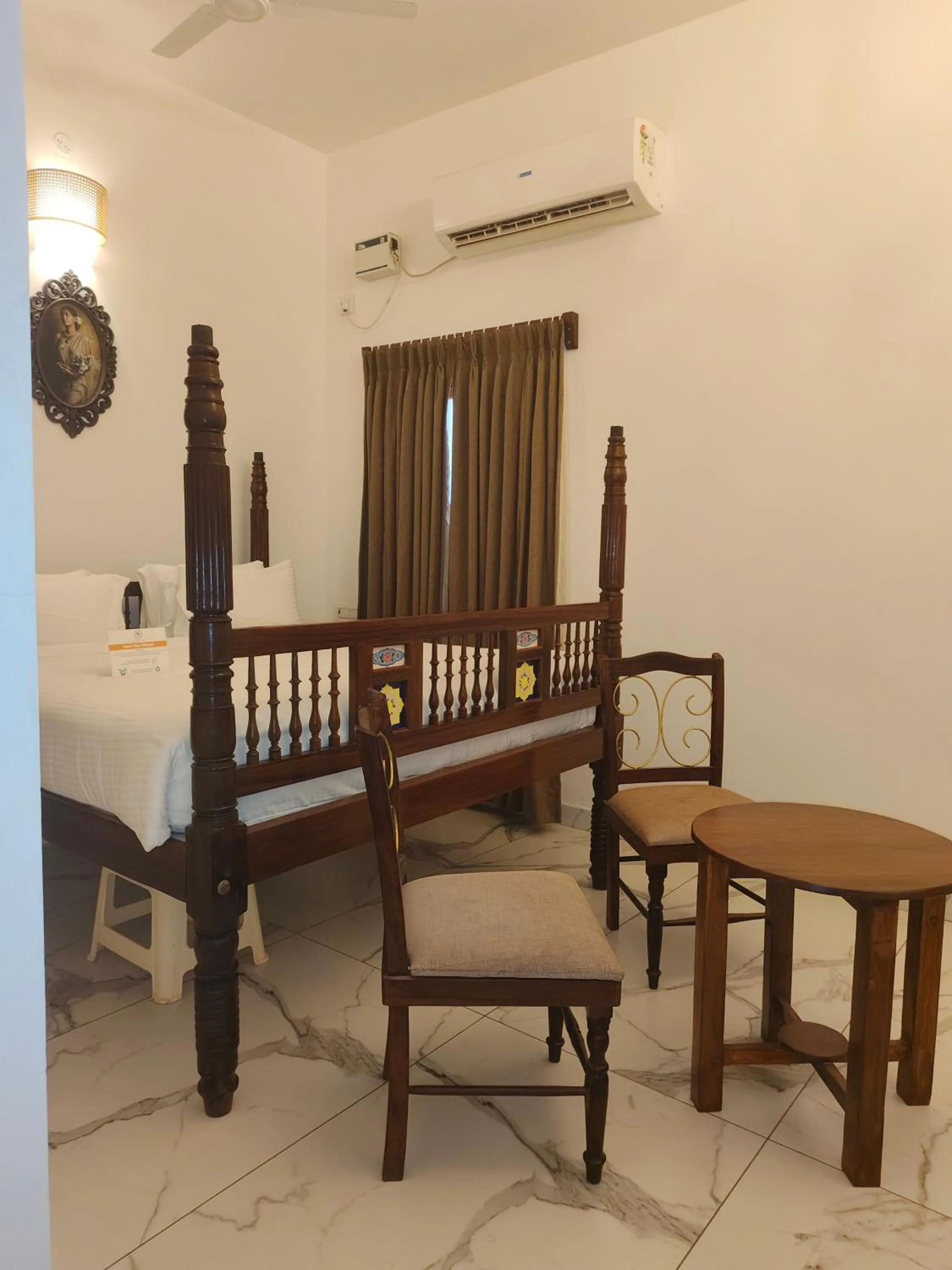 Bedroom in Bel Abri Colonial Living, Pondicherry