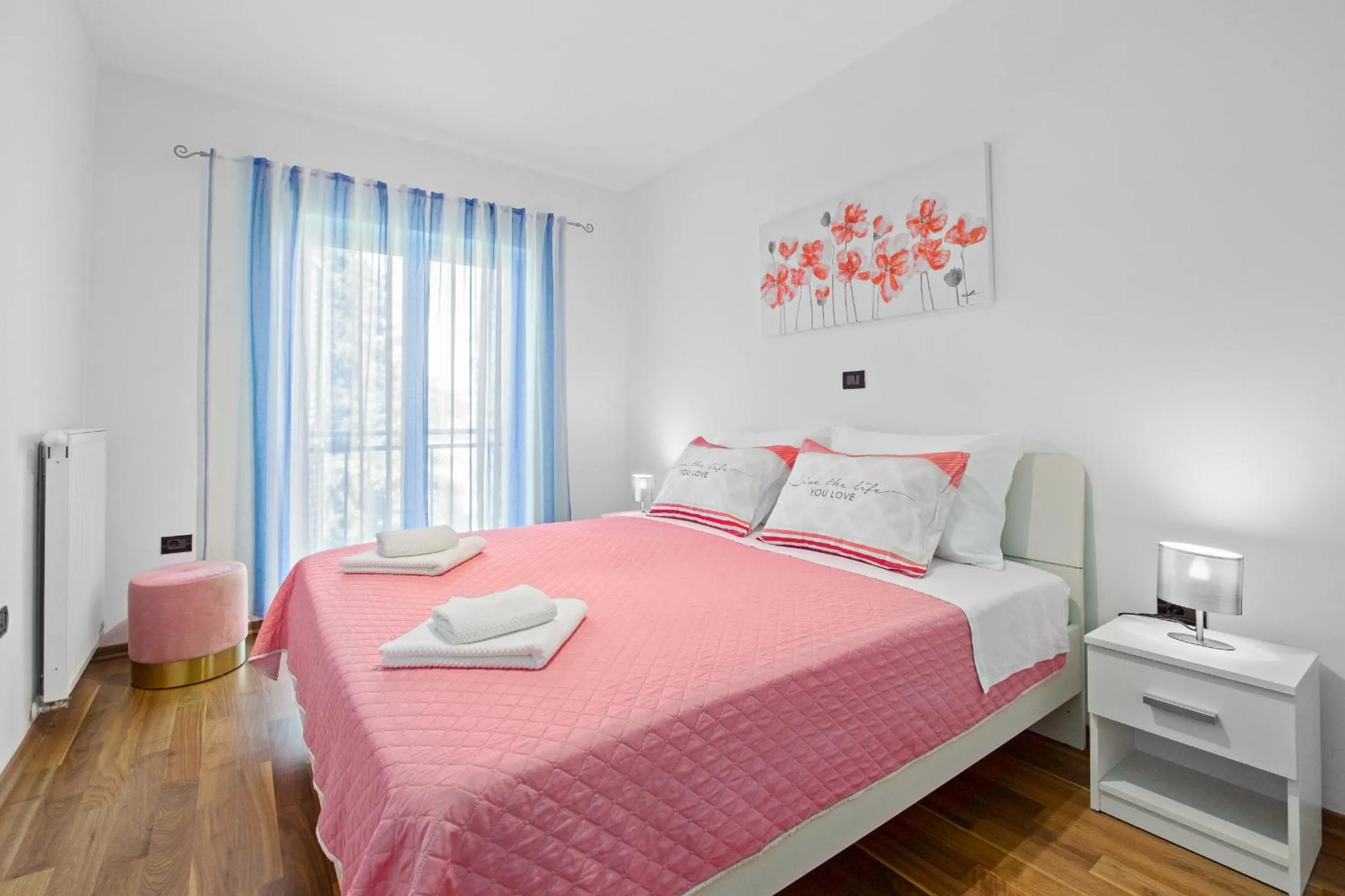 Bed in Feniks Fažana apartman