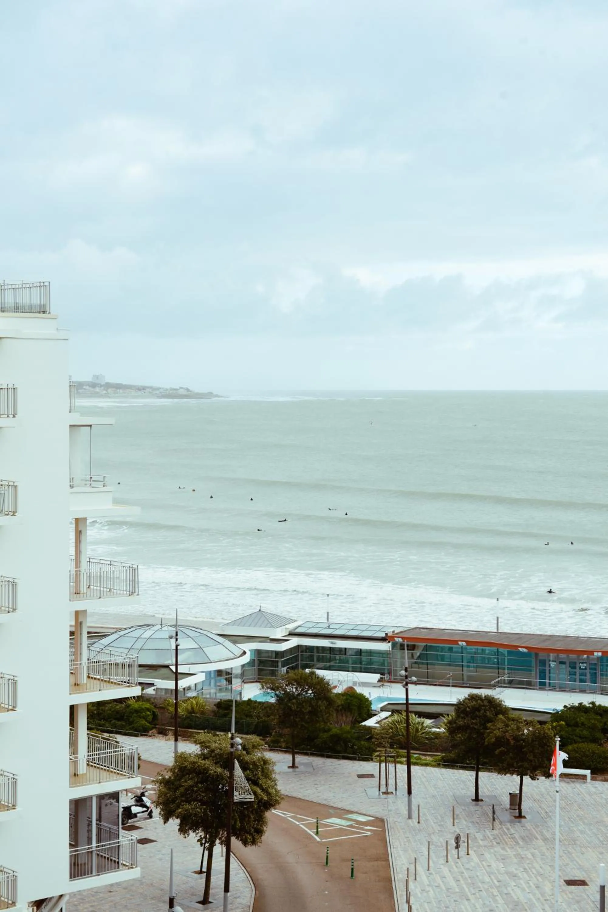 Beach in Kyriad Prestige Les Sables d'Olonne - Plage - Centre des Congrès